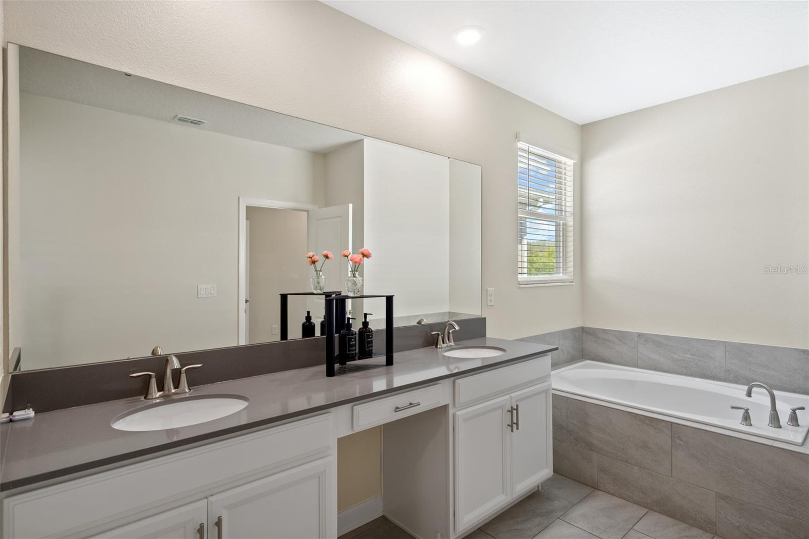 2805 BOOKMARK DR, KISSIMMEE, FL, 34746