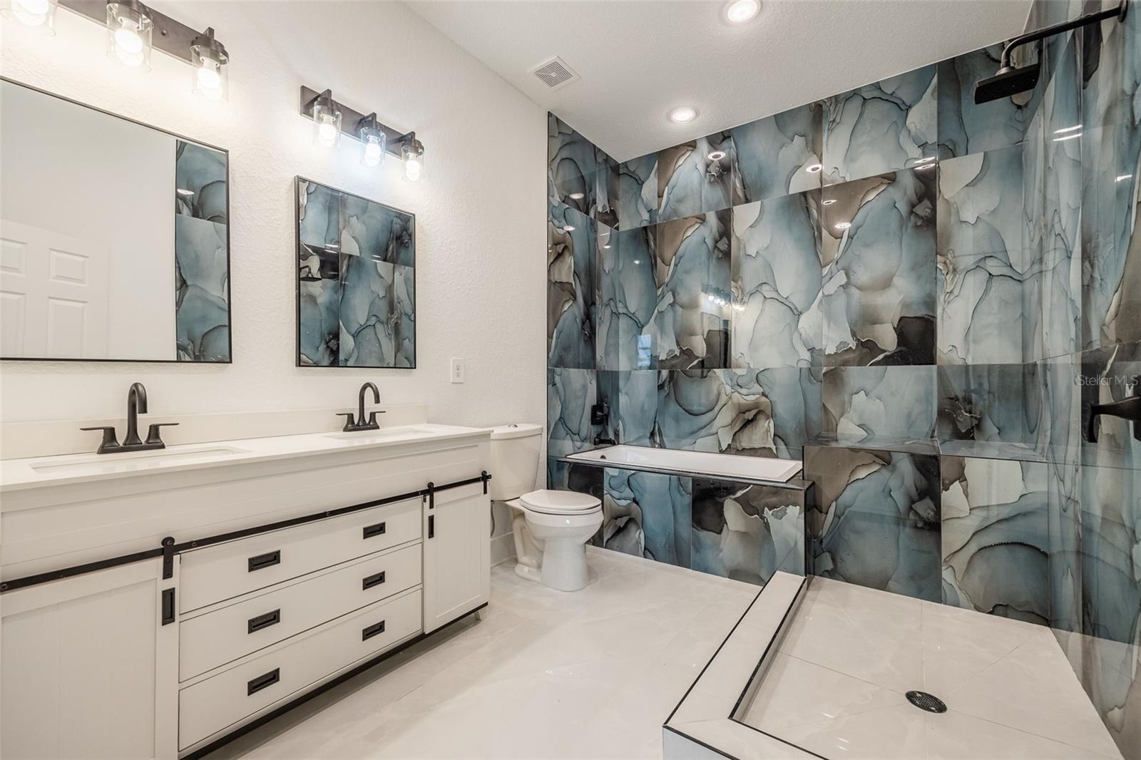 158 CHICKERING ST, PORT CHARLOTTE, FL, 33954