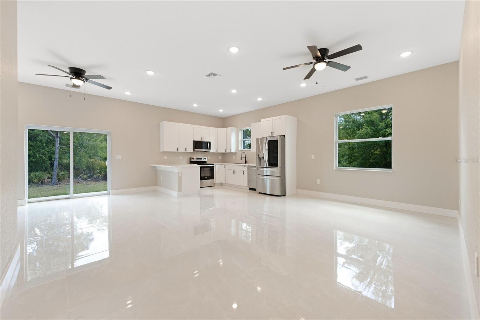 158 CHICKERING ST, PORT CHARLOTTE, FL, 33954