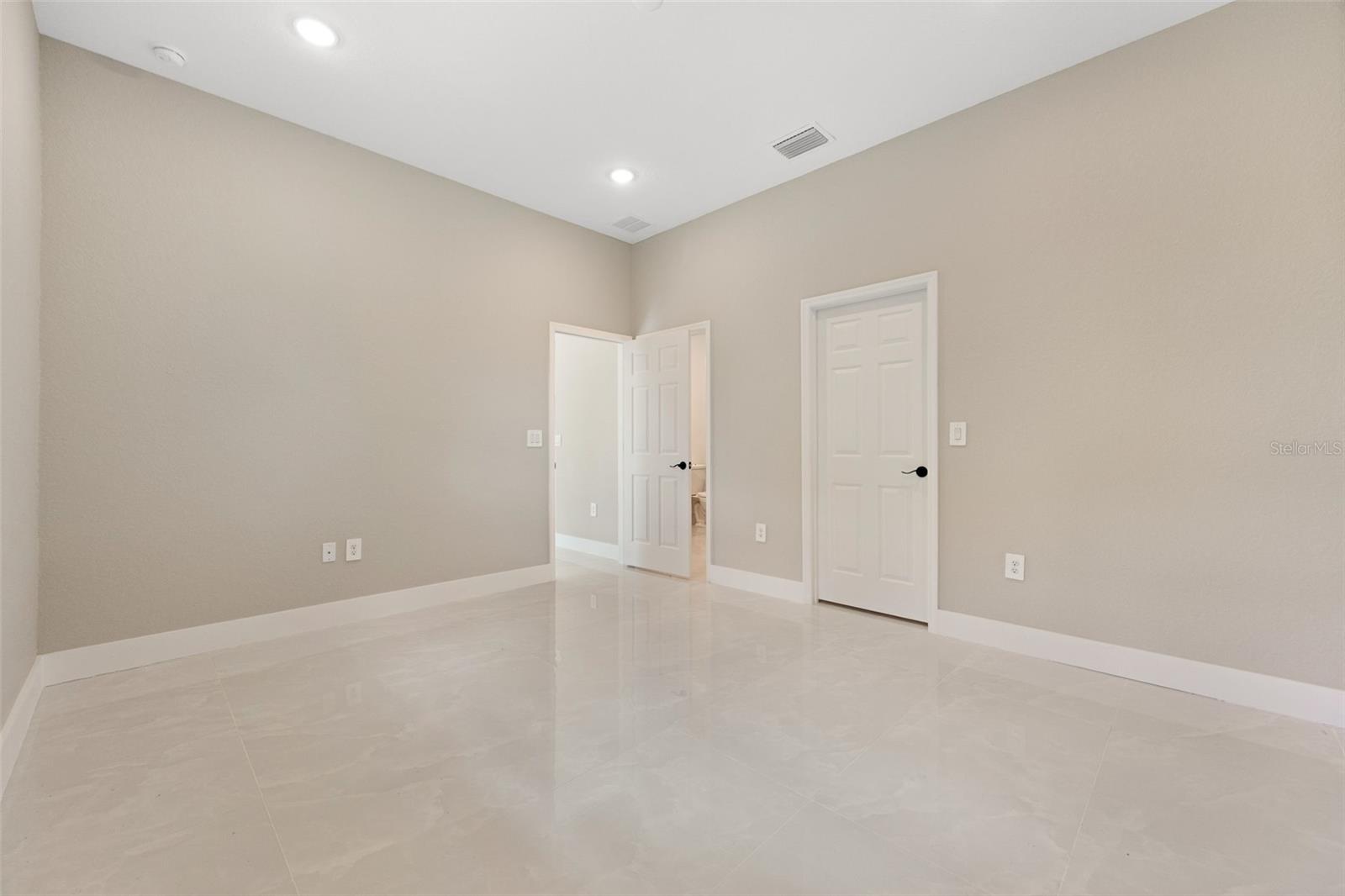 158 CHICKERING ST, PORT CHARLOTTE, FL, 33954