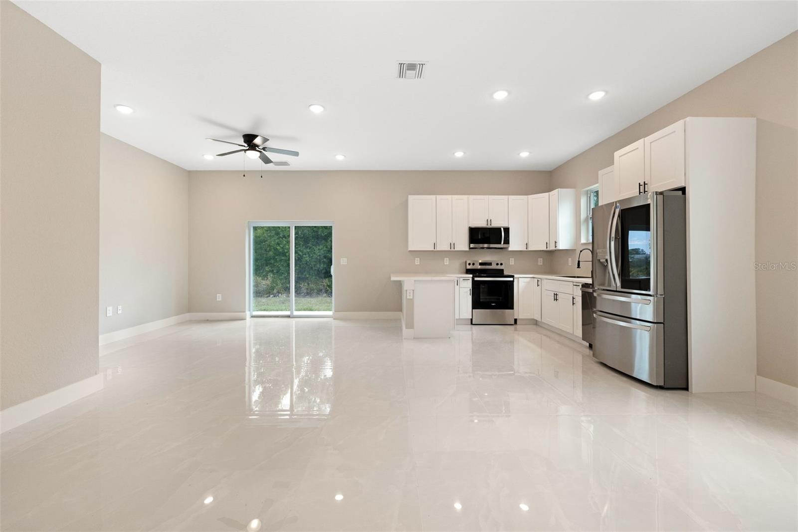 158 CHICKERING ST, PORT CHARLOTTE, FL, 33954
