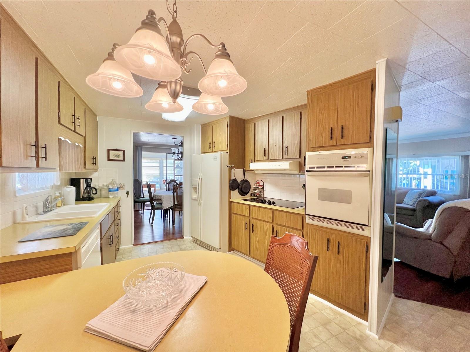 1100 BELCHER RD S #719, LARGO, FL, 33771