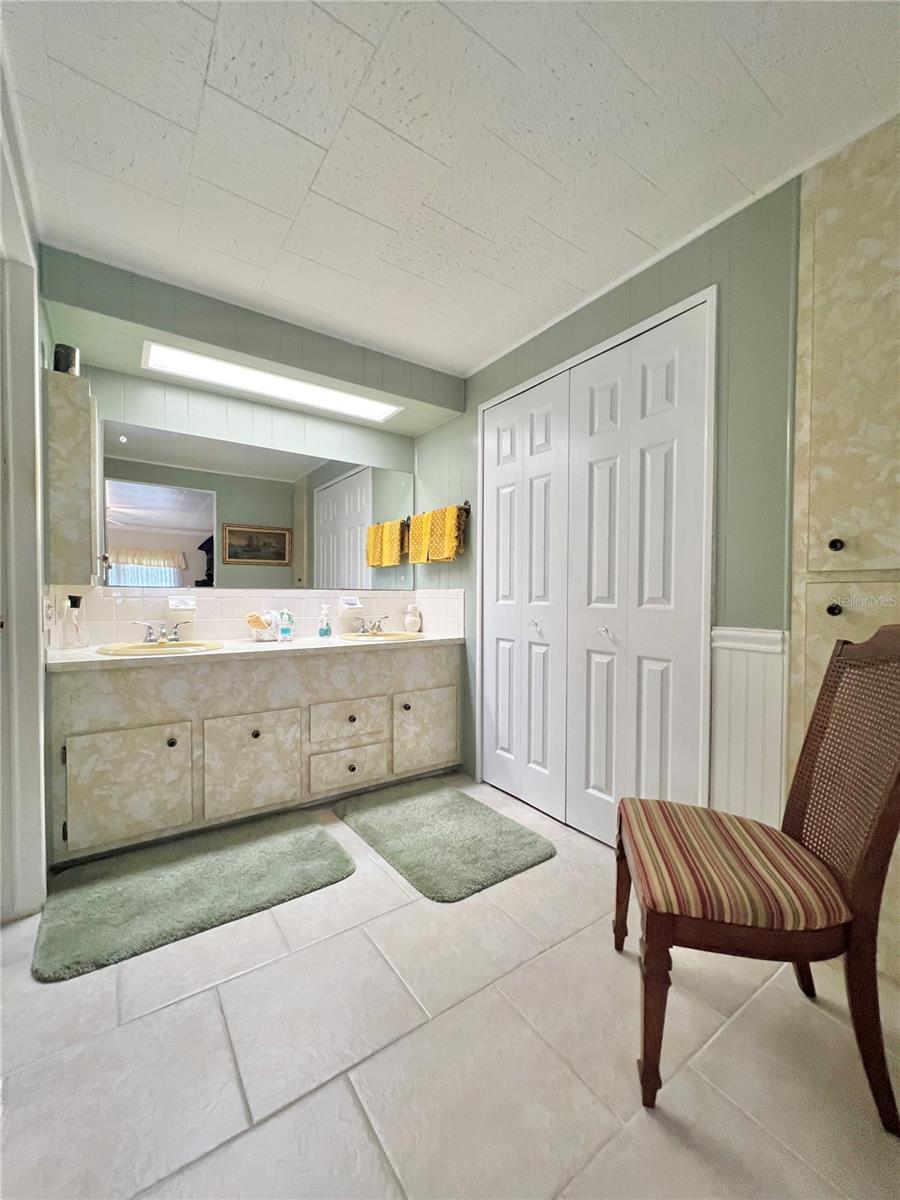 1100 BELCHER RD S #719, LARGO, FL, 33771