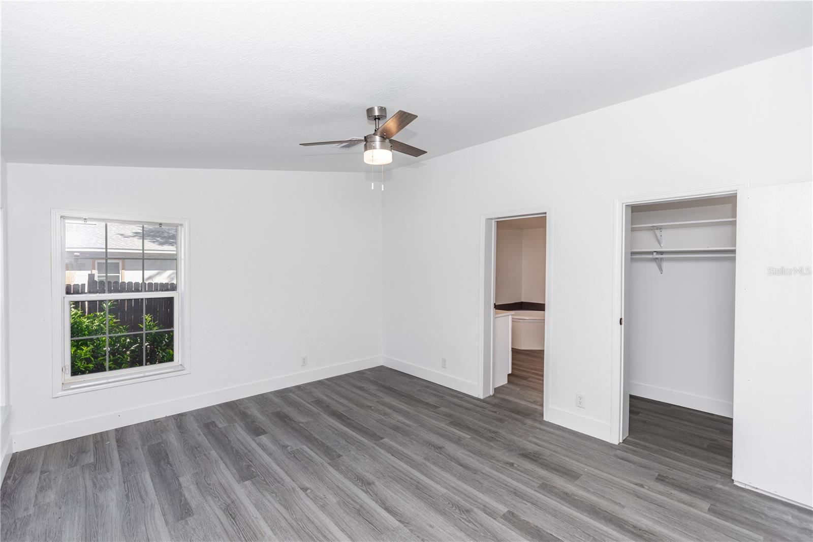 36112 LAKE UNITY RD, FRUITLAND PARK, FL, 34731