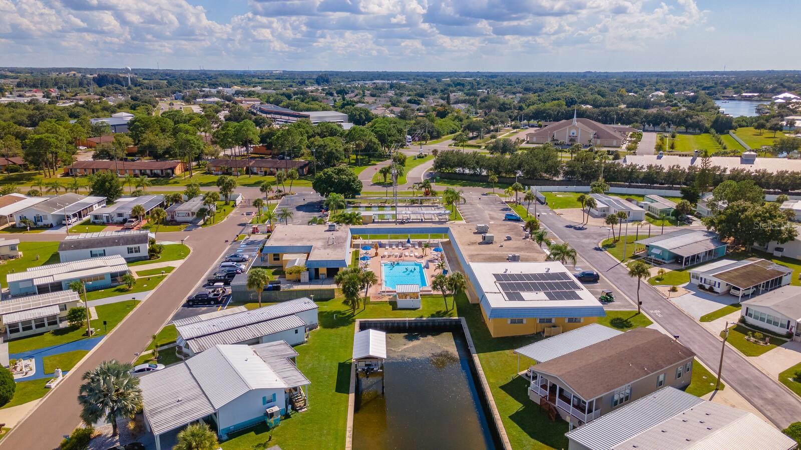 128 E SAINT JOHNS WAY, APOLLO BEACH, FL, 33572