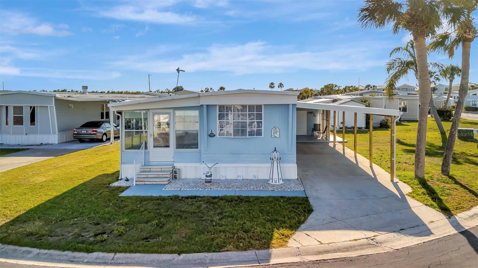 128 E SAINT JOHNS WAY, APOLLO BEACH, FL, 33572