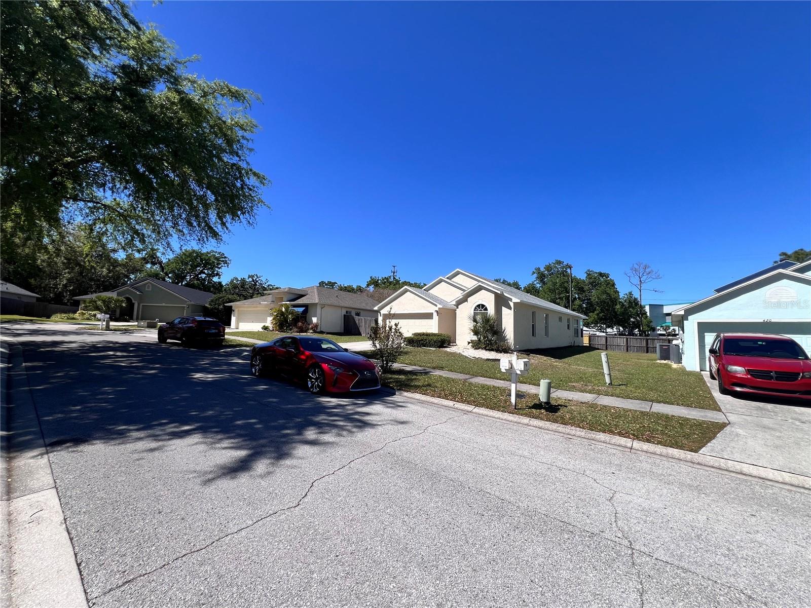 418 HENDERSON AVE, SEFFNER, FL, 33584