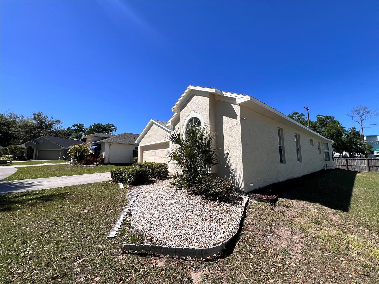 418 HENDERSON AVE, SEFFNER, FL, 33584
