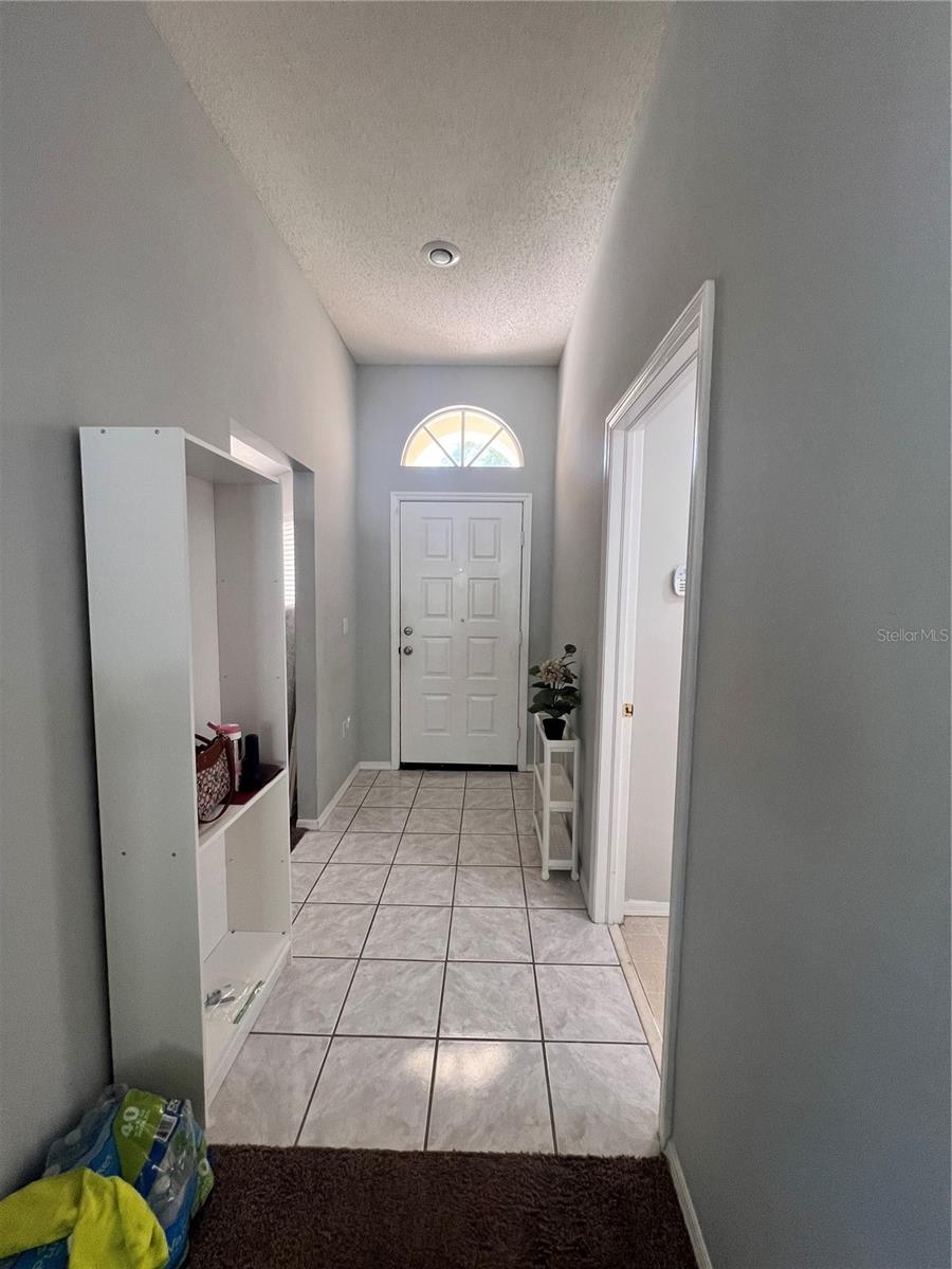 418 HENDERSON AVE, SEFFNER, FL, 33584