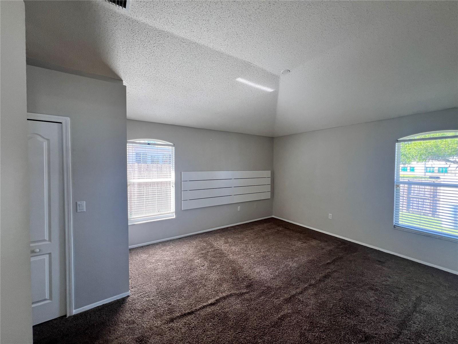 418 HENDERSON AVE, SEFFNER, FL, 33584