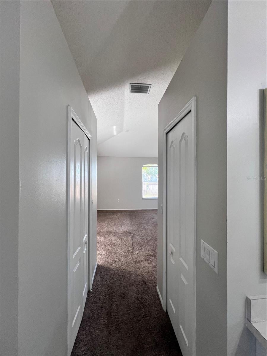 418 HENDERSON AVE, SEFFNER, FL, 33584