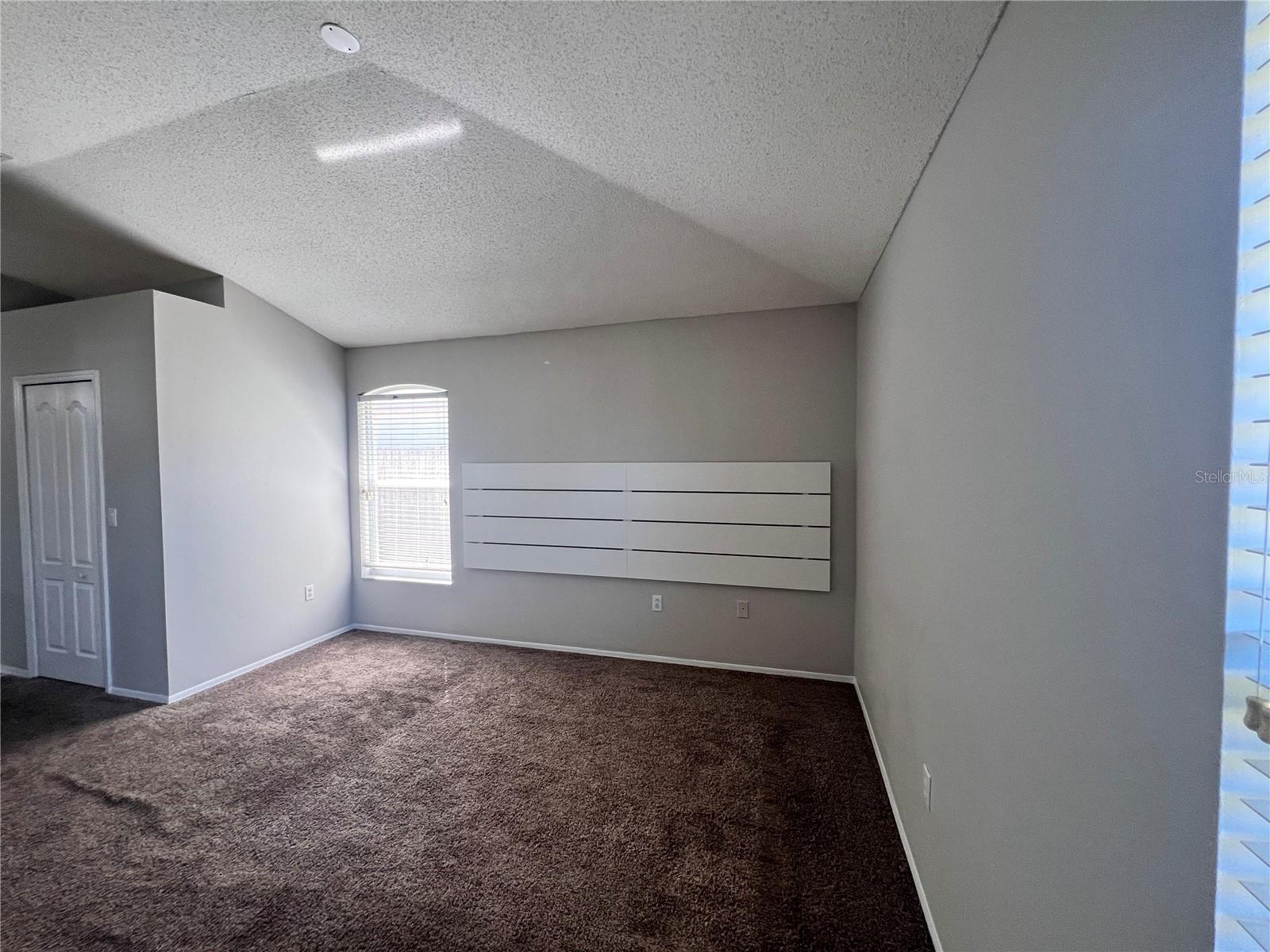 418 HENDERSON AVE, SEFFNER, FL, 33584