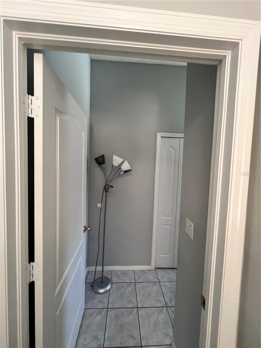 418 HENDERSON AVE, SEFFNER, FL, 33584
