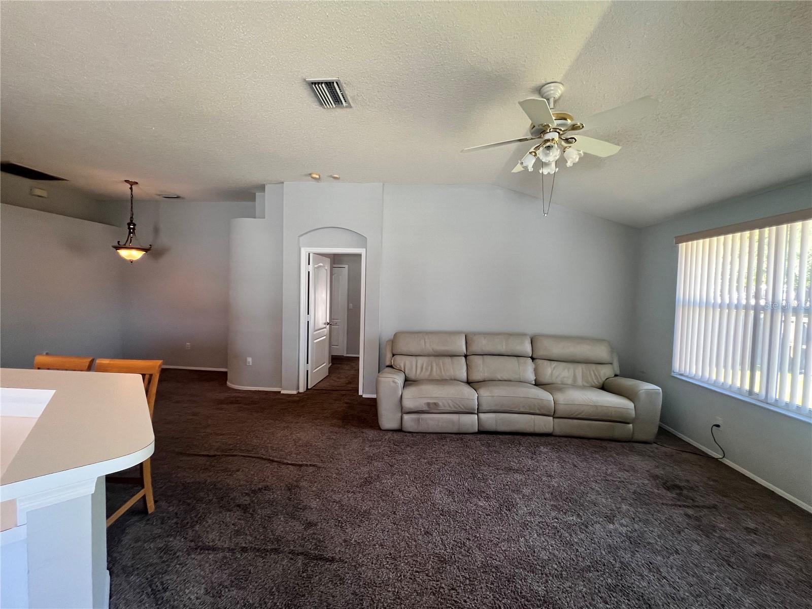 418 HENDERSON AVE, SEFFNER, FL, 33584