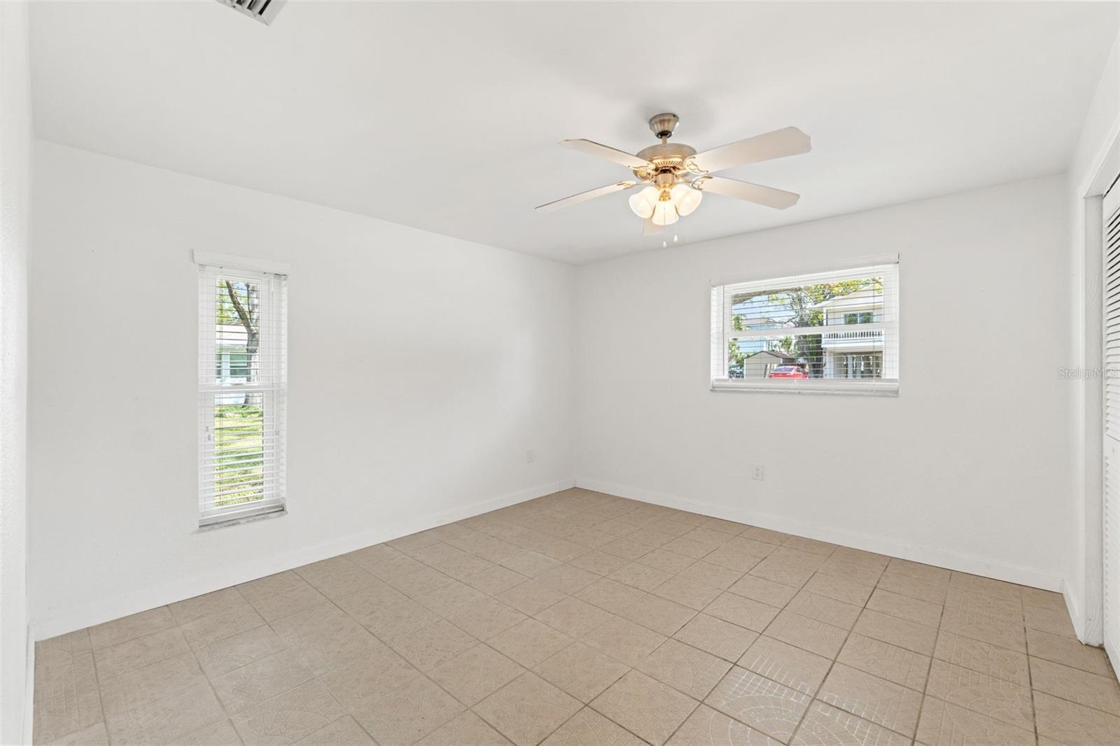 408 PINEAPPLE ST, TARPON SPRINGS, FL, 34689