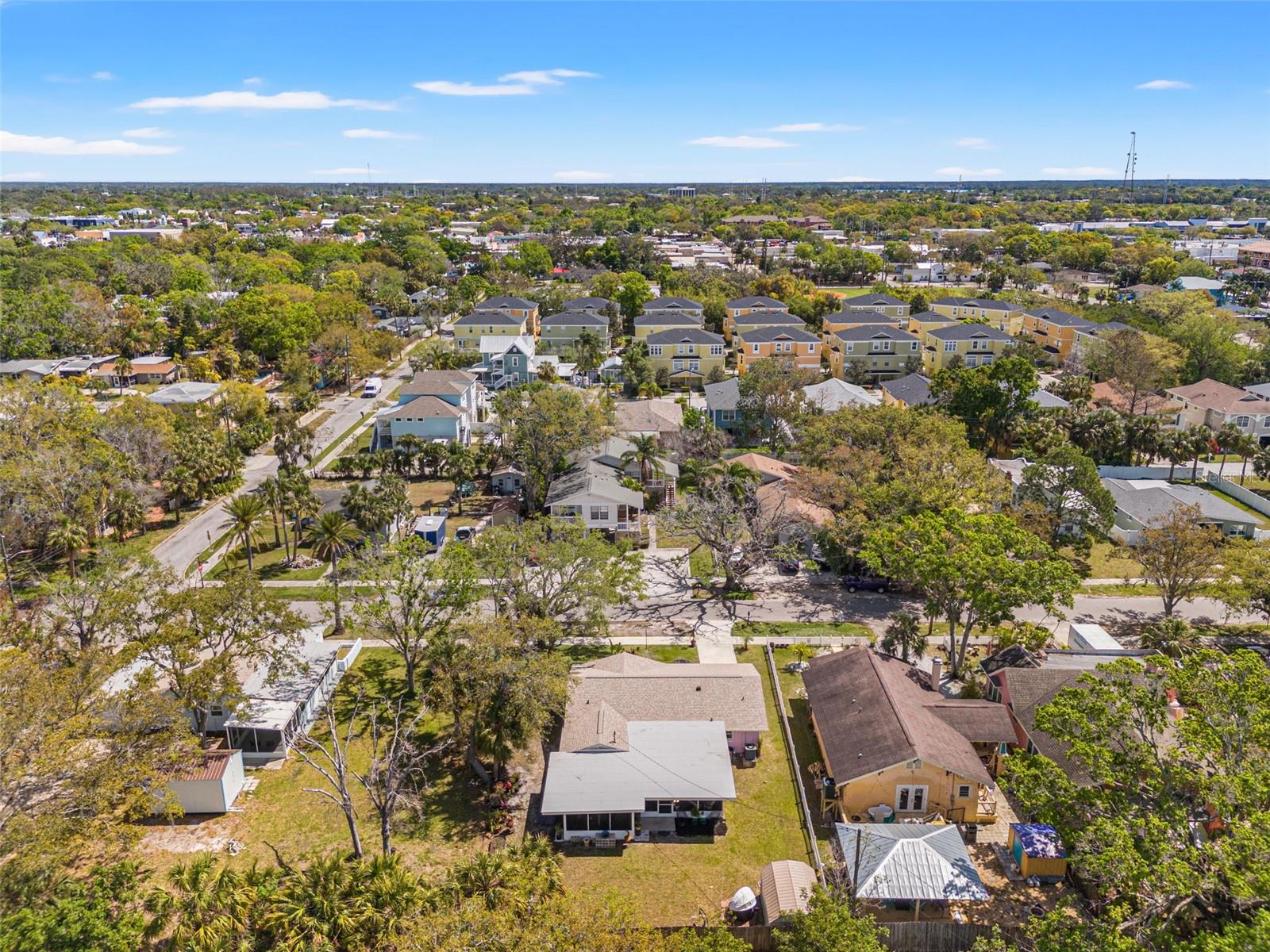408 PINEAPPLE ST, TARPON SPRINGS, FL, 34689