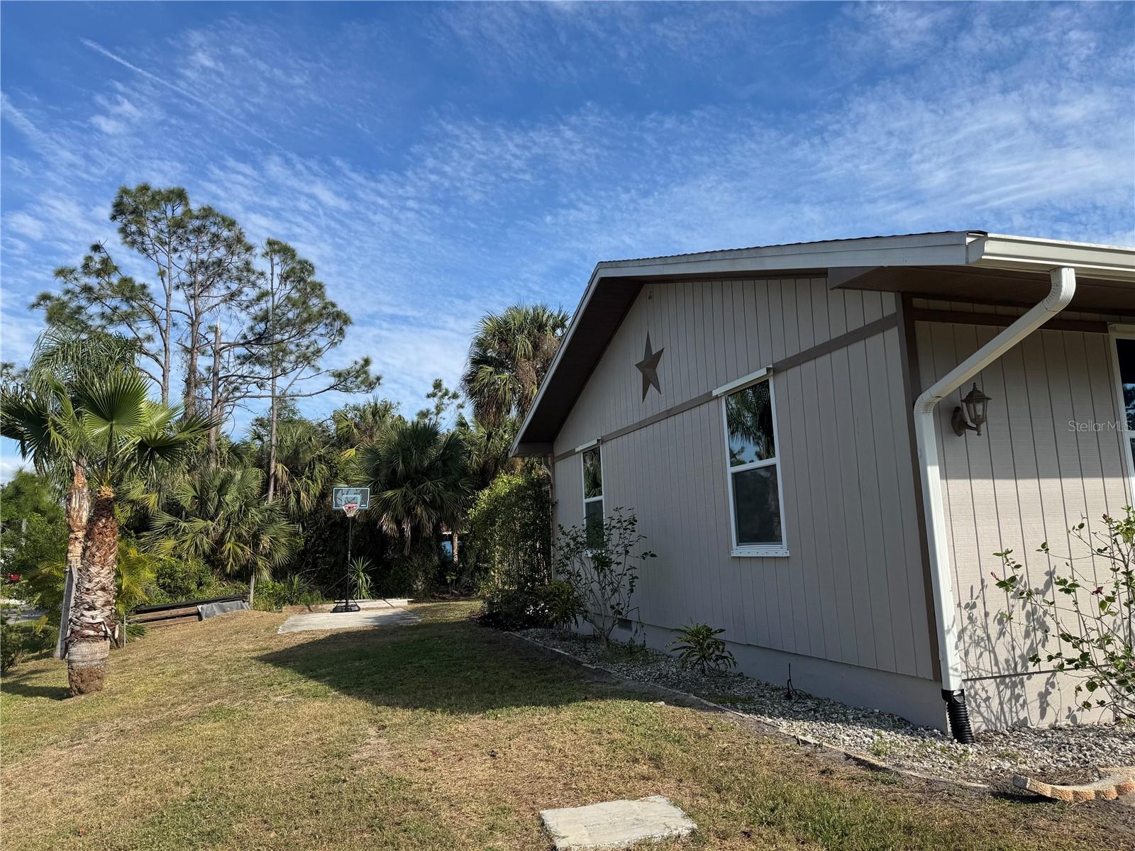 2820 S CRANBERRY BLVD, NORTH PORT, FL, 34286