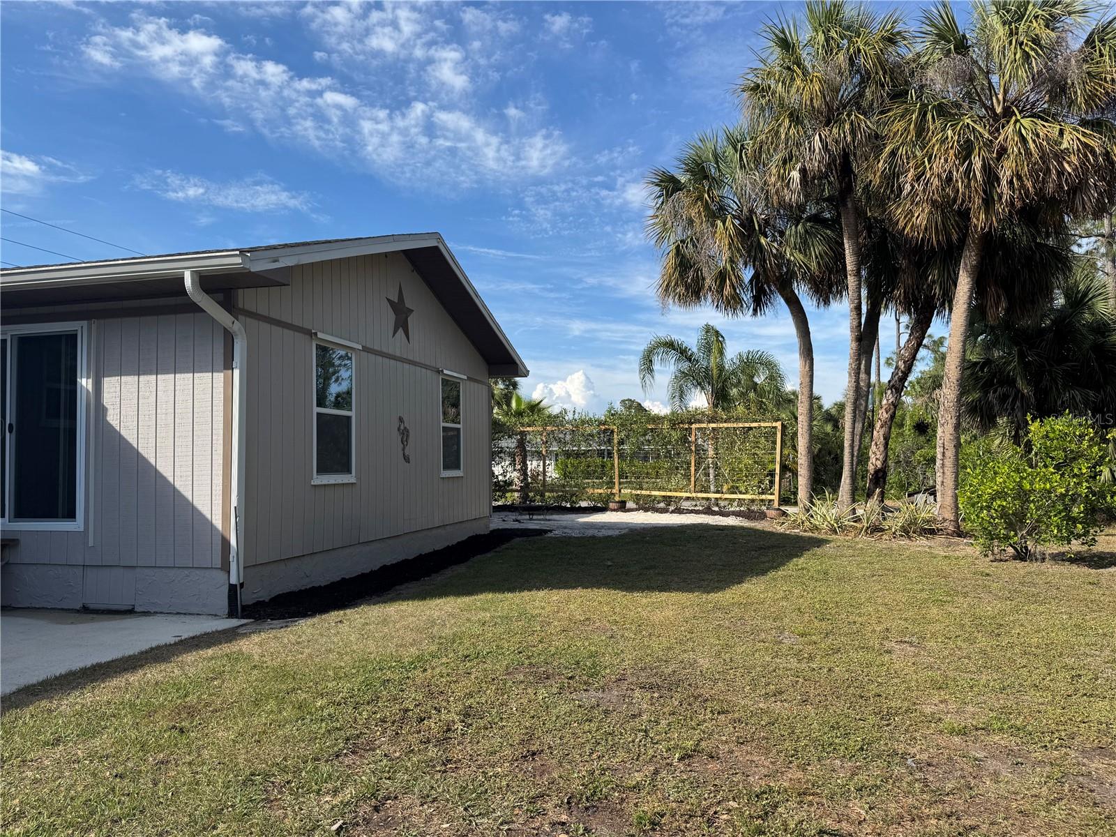 2820 S CRANBERRY BLVD, NORTH PORT, FL, 34286