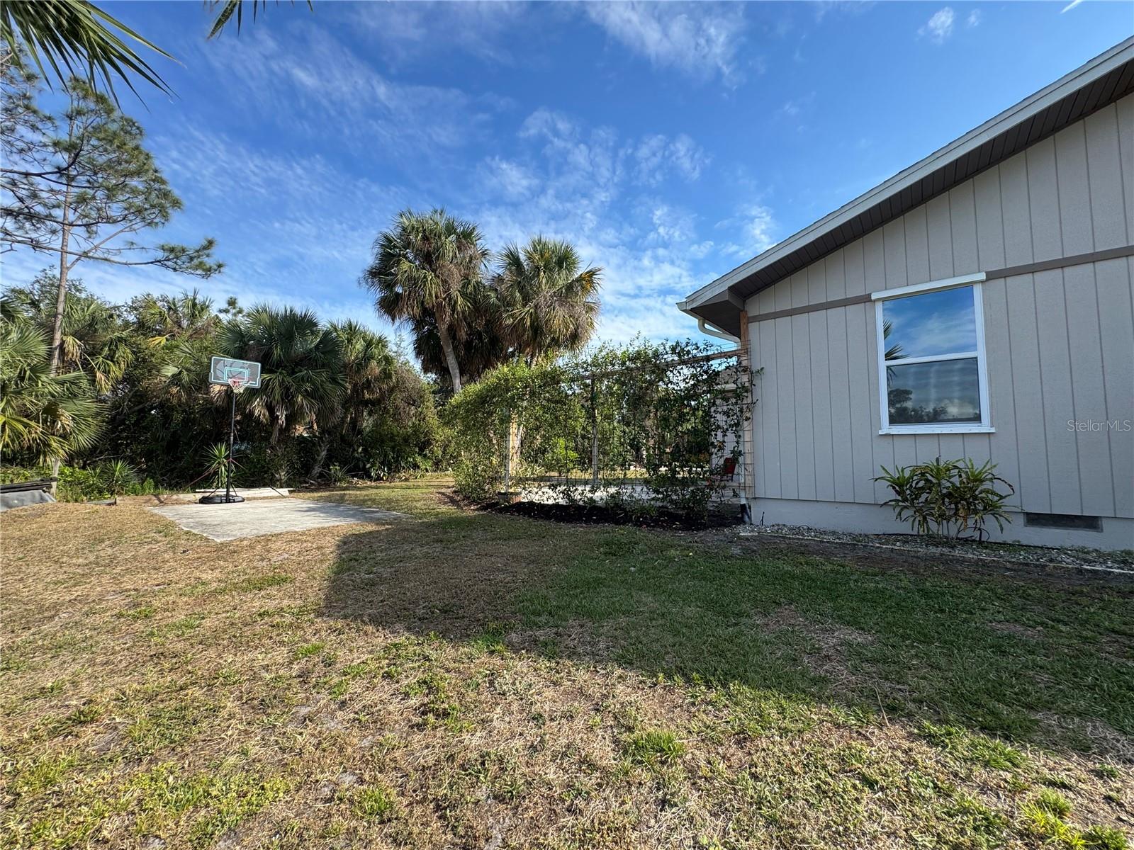 2820 S CRANBERRY BLVD, NORTH PORT, FL, 34286