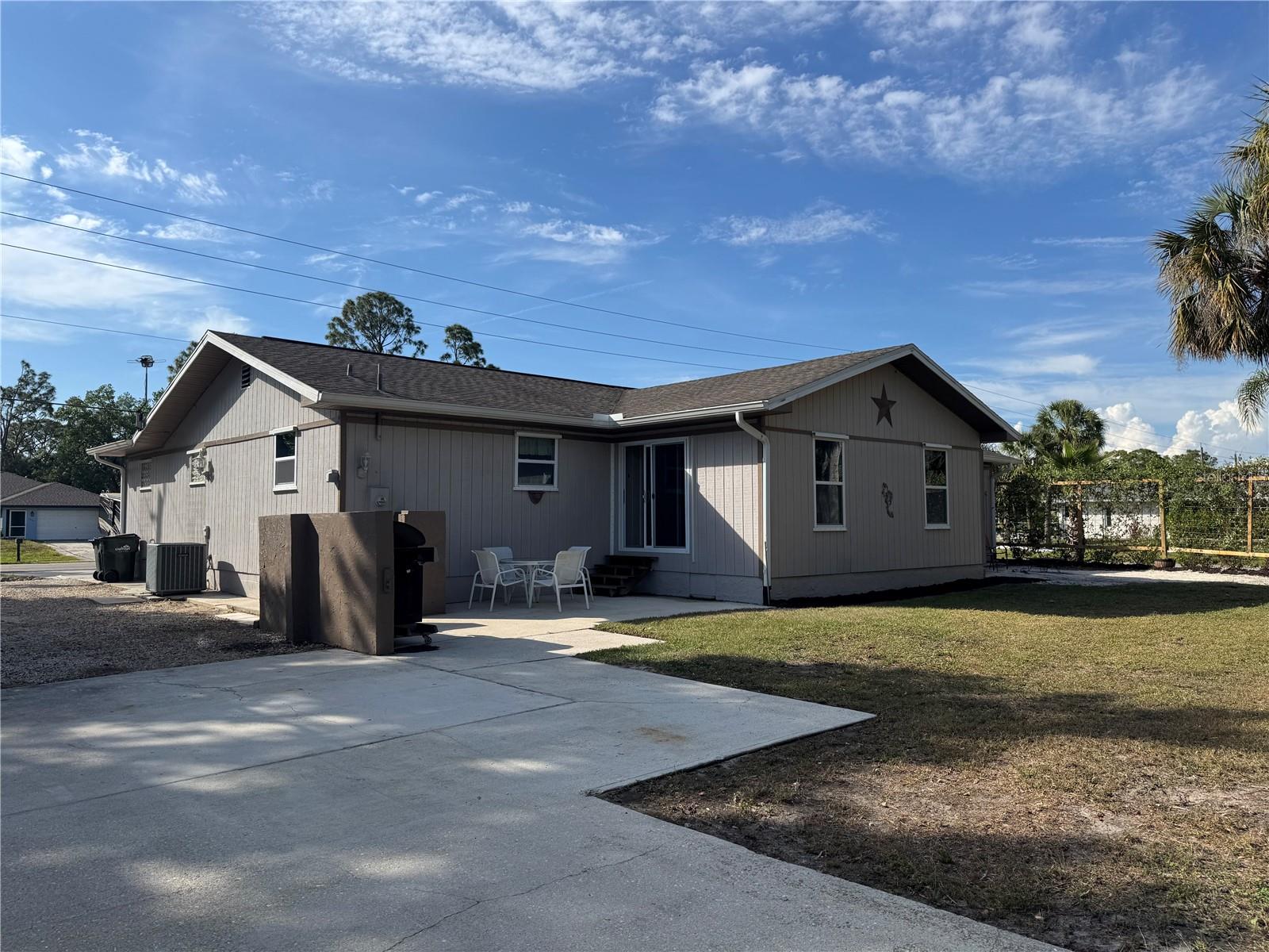 2820 S CRANBERRY BLVD, NORTH PORT, FL, 34286