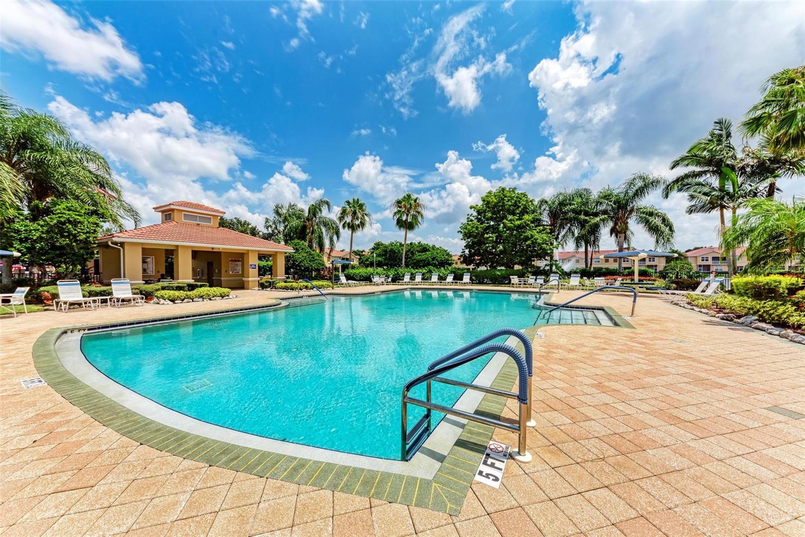 3619 PARKRIDGE CIR #11-102, SARASOTA, FL, 34243