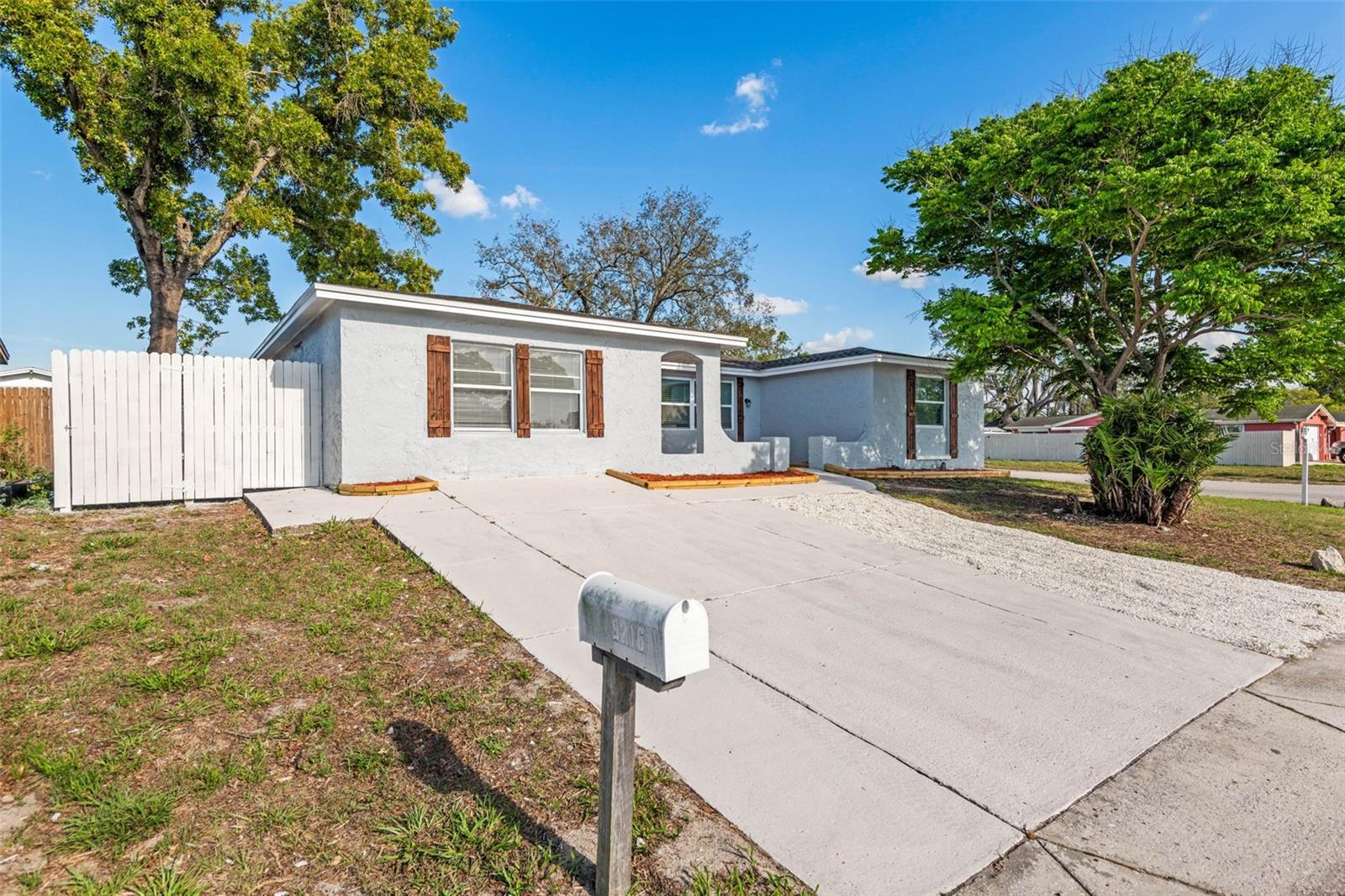 9216 MARK TWAIN LN, PORT RICHEY, FL, 34668