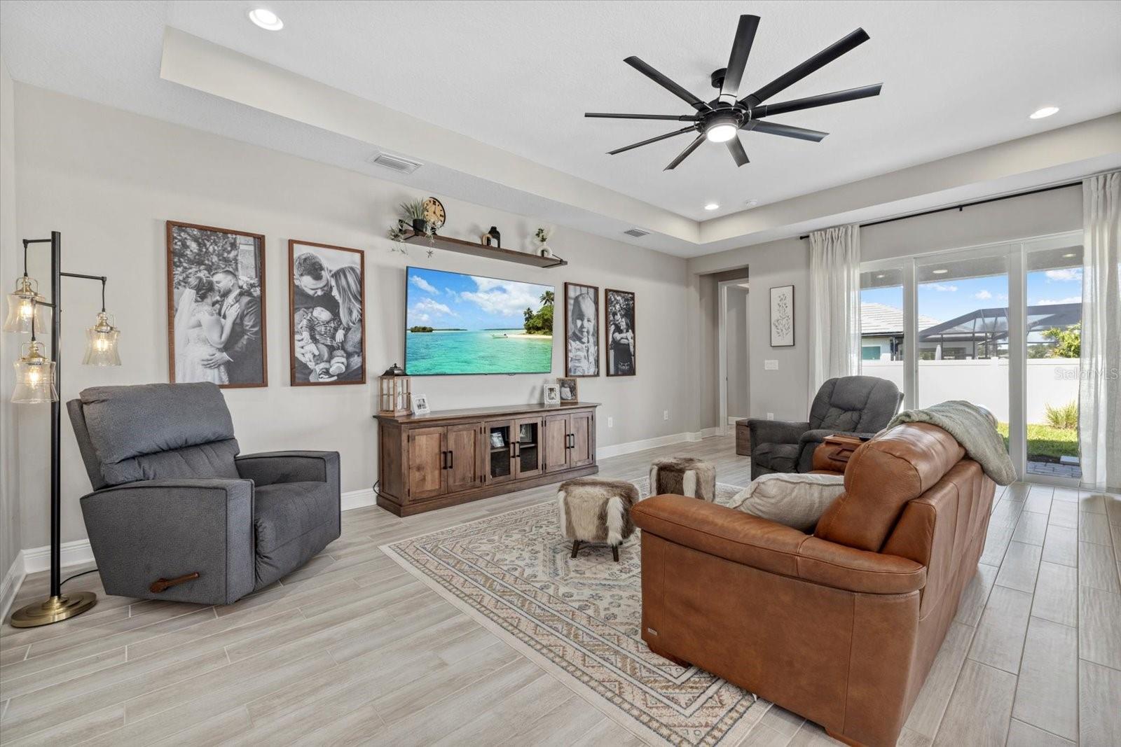 17676 SAVORY MIST CIR, BRADENTON, FL, 34211