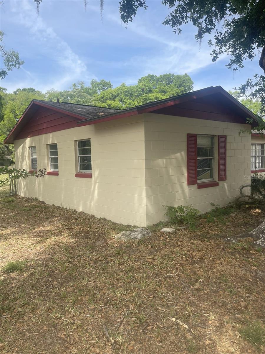 904 HICKORY AVE, FRUITLAND PARK, FL, 34731