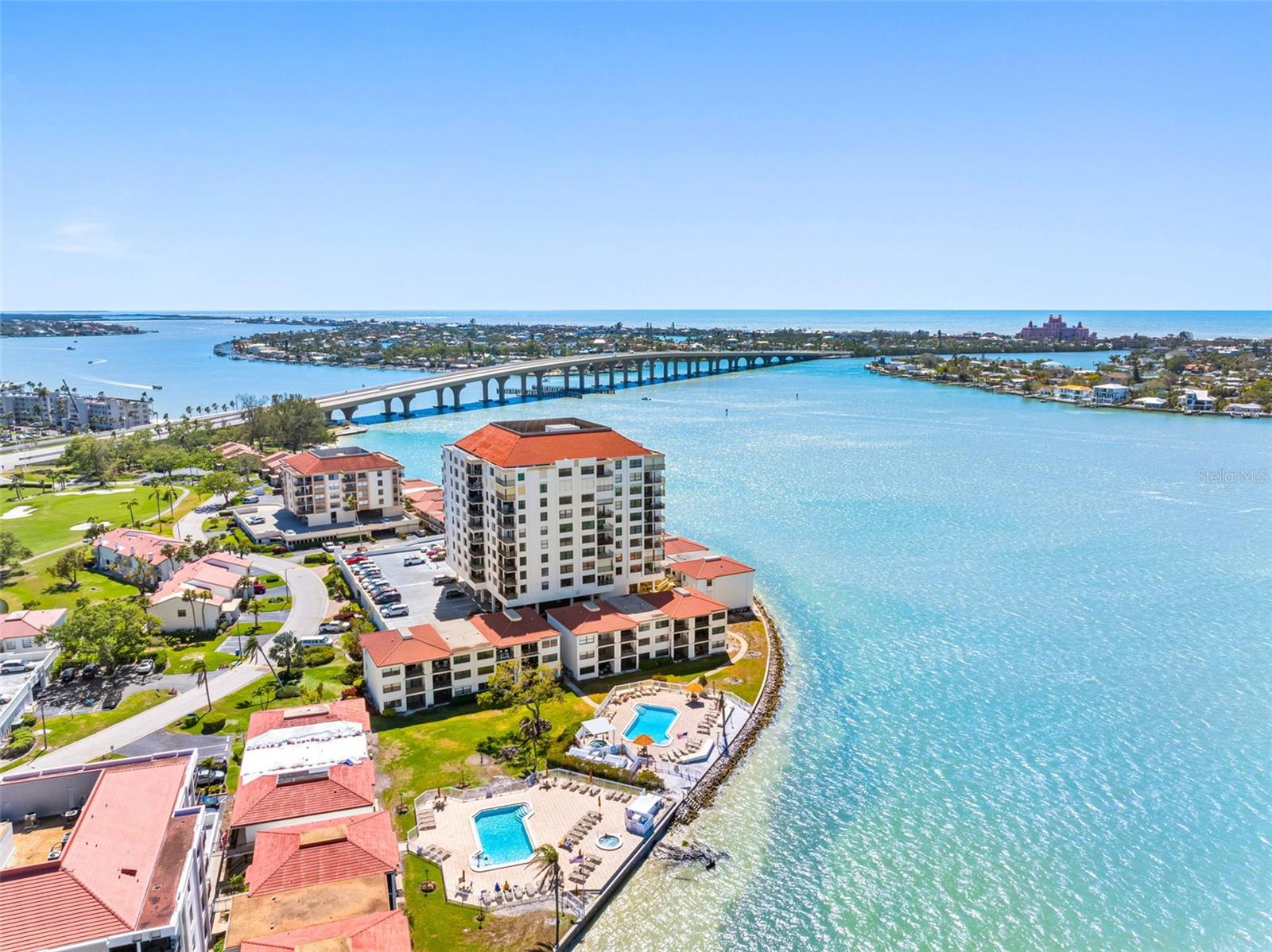 6265 SUN BLVD #1106, ST PETERSBURG, FL, 33715