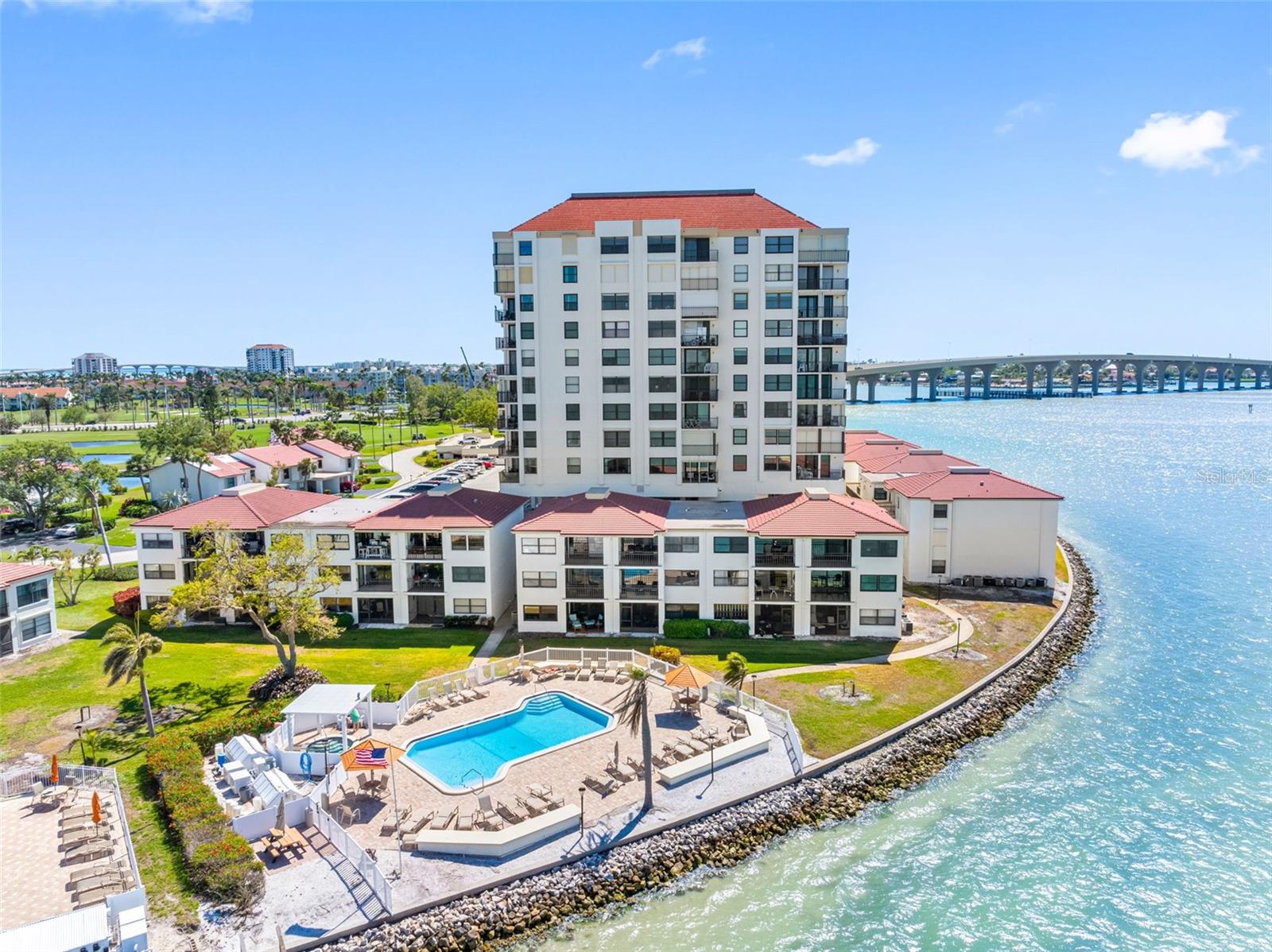 6265 SUN BLVD #1106, ST PETERSBURG, FL, 33715