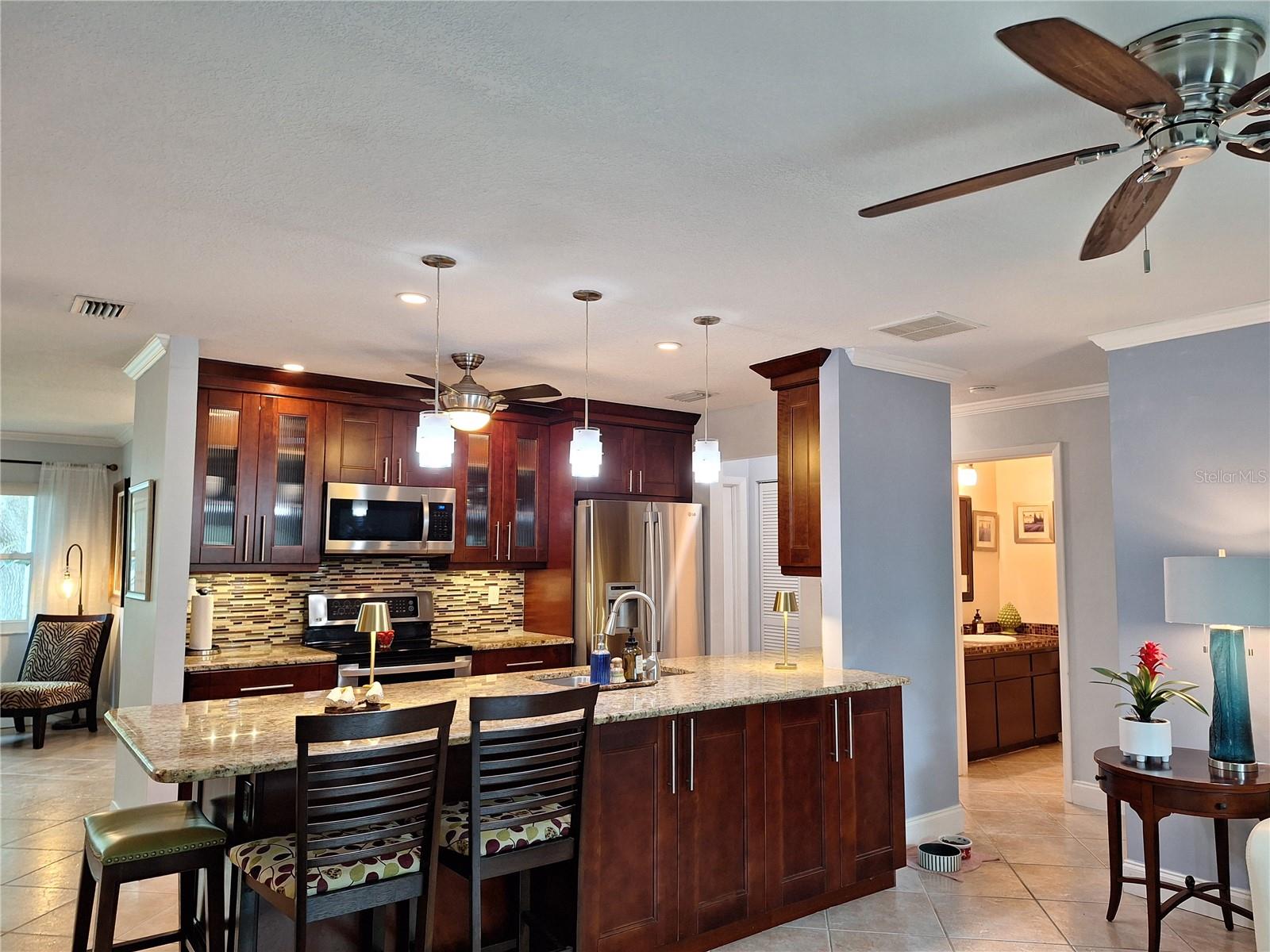 30 HARBOR LAKE CIR, SAFETY HARBOR, FL, 34695