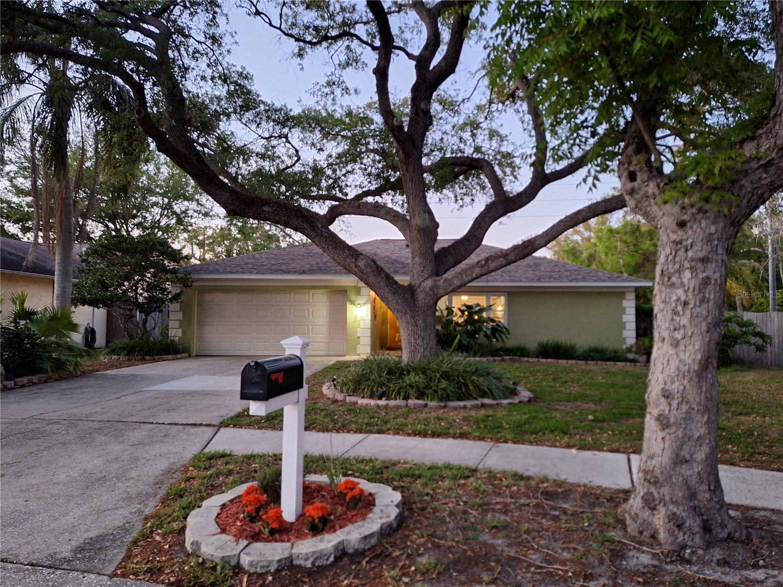 30 HARBOR LAKE CIR, SAFETY HARBOR, FL, 34695