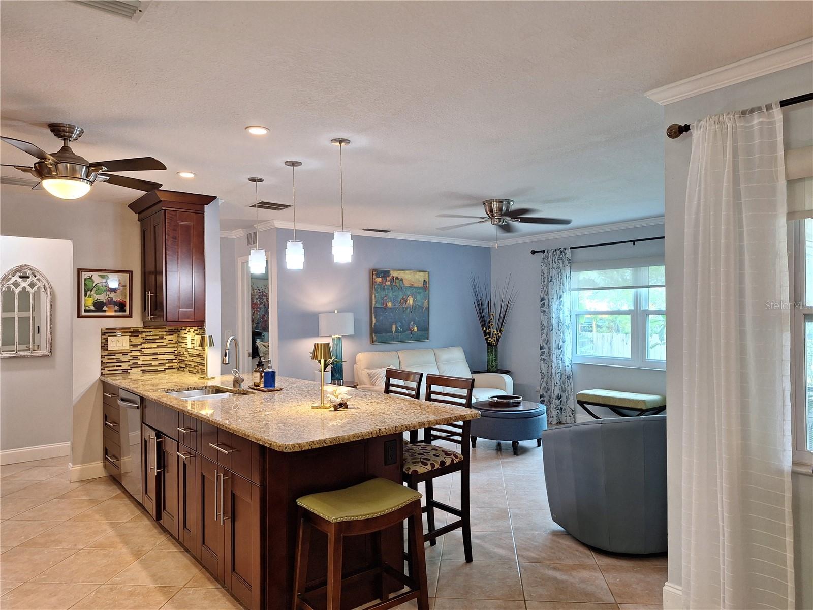 30 HARBOR LAKE CIR, SAFETY HARBOR, FL, 34695