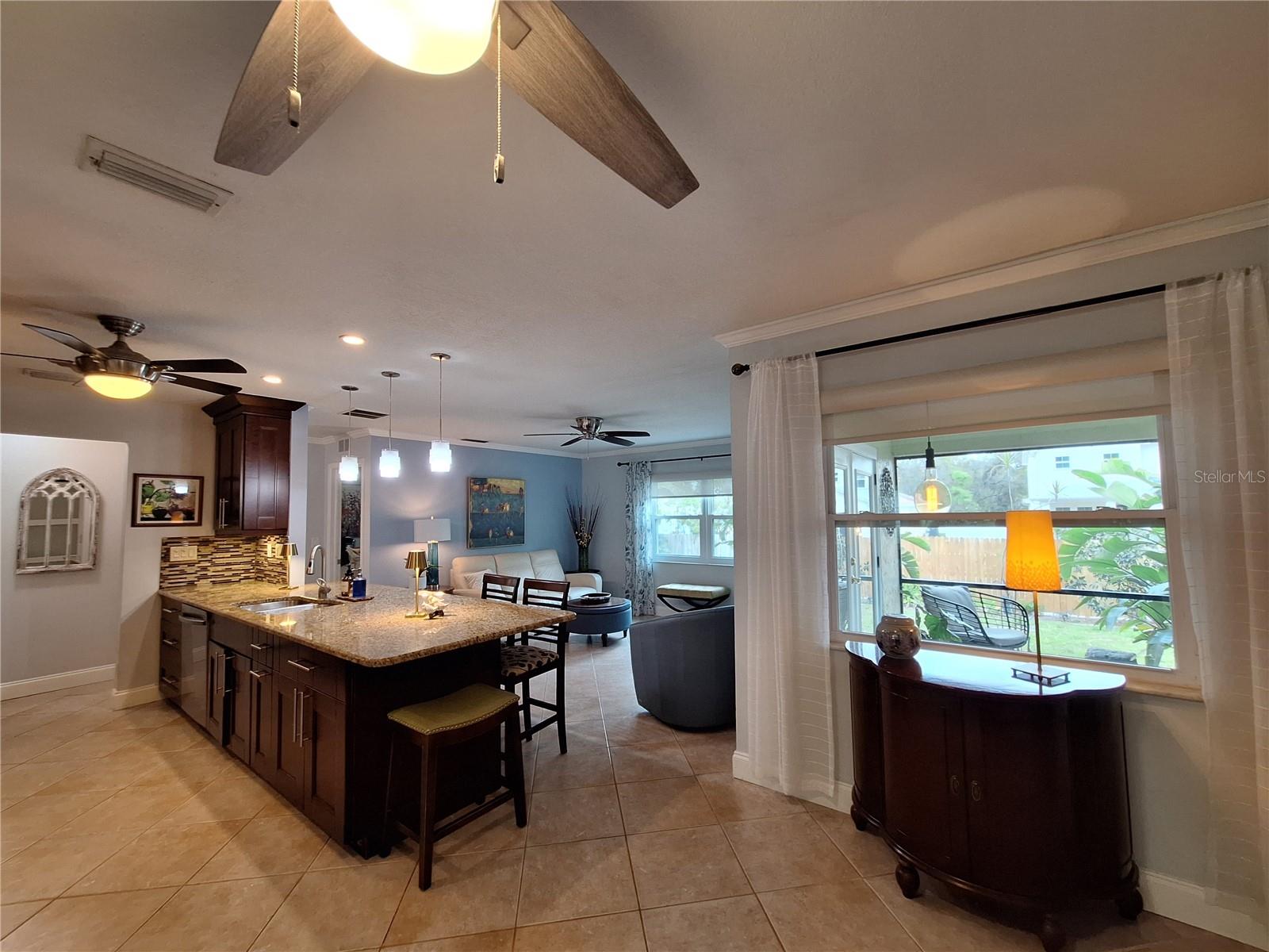 30 HARBOR LAKE CIR, SAFETY HARBOR, FL, 34695