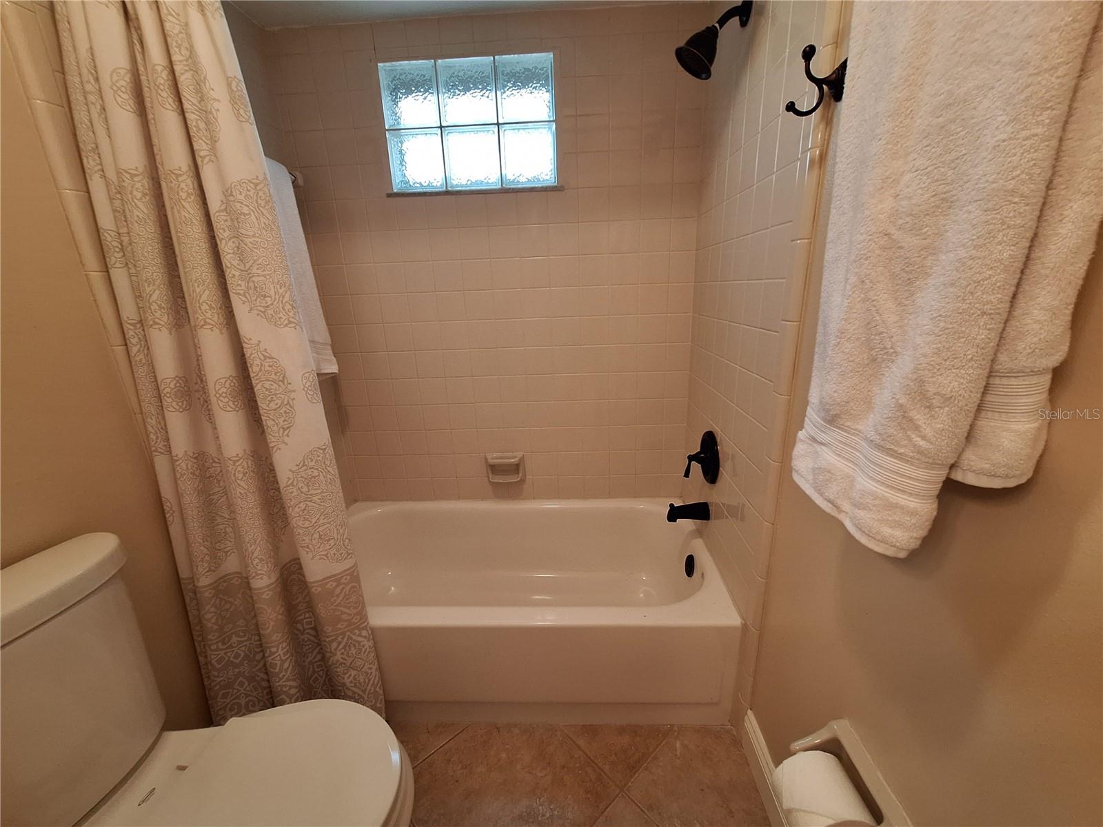 30 HARBOR LAKE CIR, SAFETY HARBOR, FL, 34695