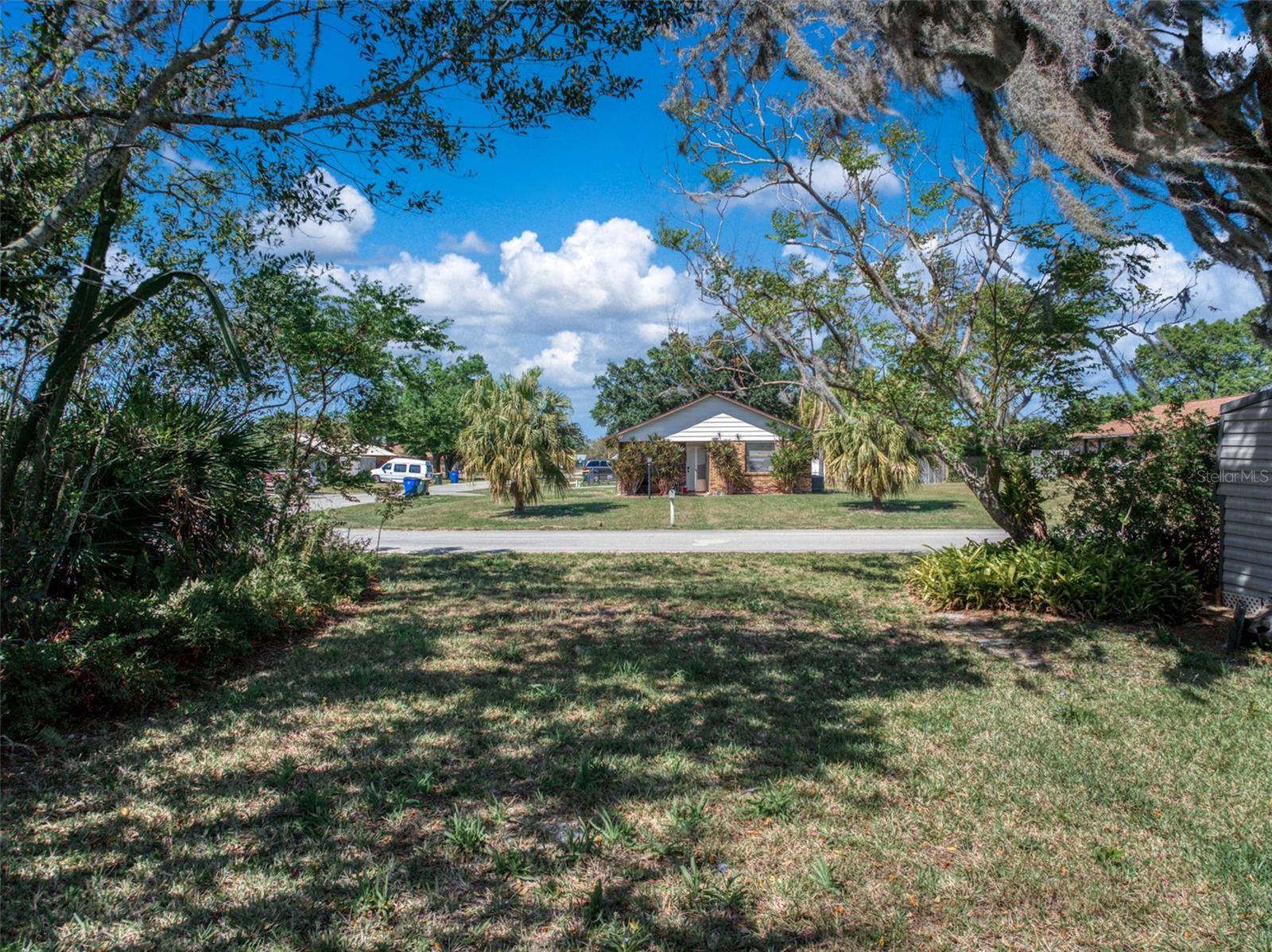 4211 LOQUAT RD, SEBRING, FL, 33875