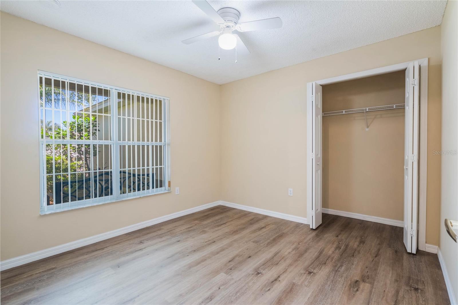 815 THOUSAND OAKS BLVD, DAVENPORT, FL, 33896