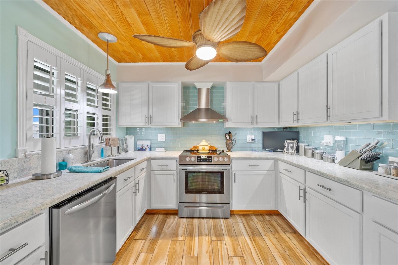 4114 YUCATAN CIR, PORT CHARLOTTE, FL, 33948