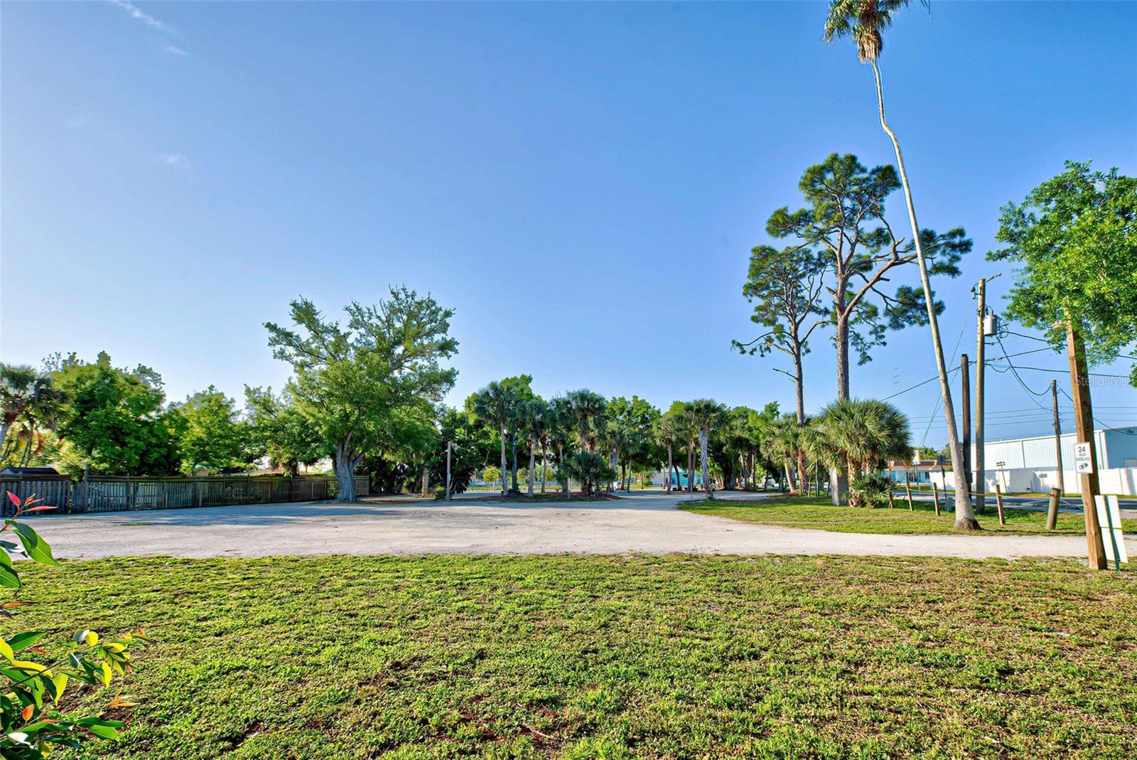 348 W DEARBORN ST, ENGLEWOOD, FL, 34223
