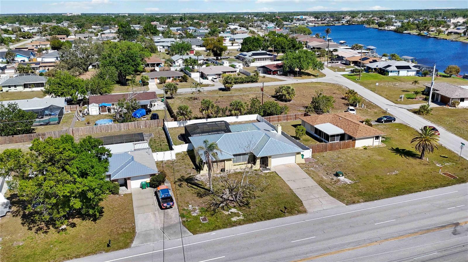 19990 MIDWAY BLVD, PORT CHARLOTTE, FL, 33948