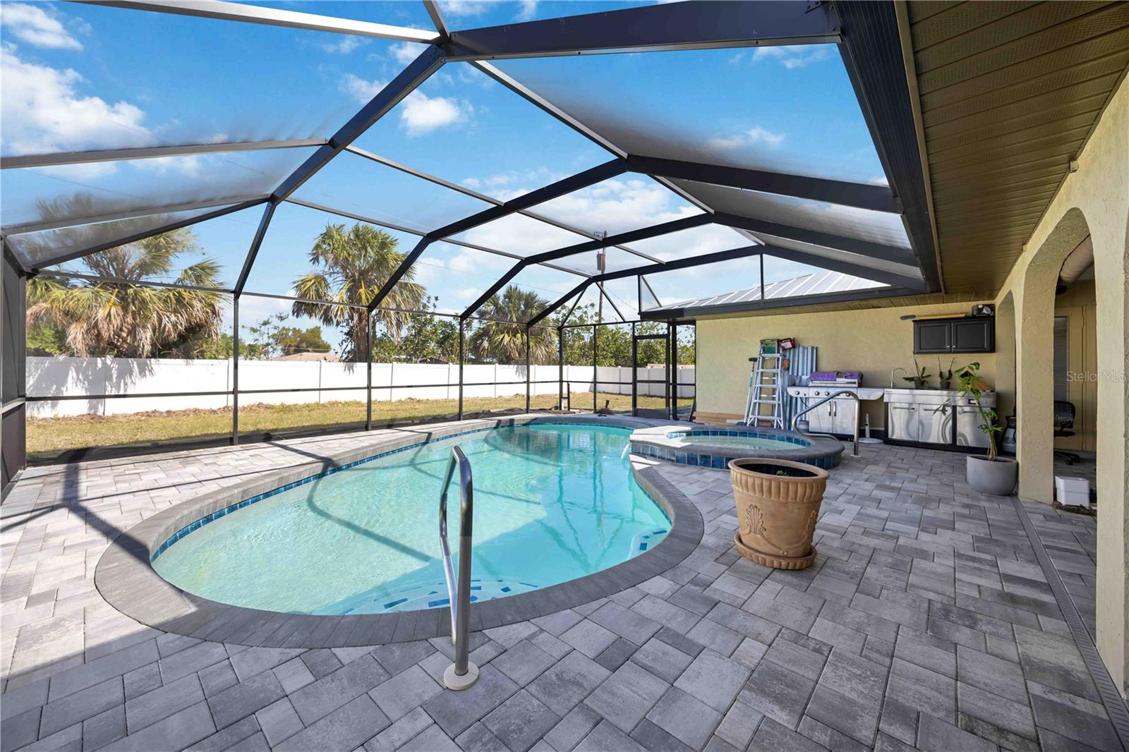 19990 MIDWAY BLVD, PORT CHARLOTTE, FL, 33948