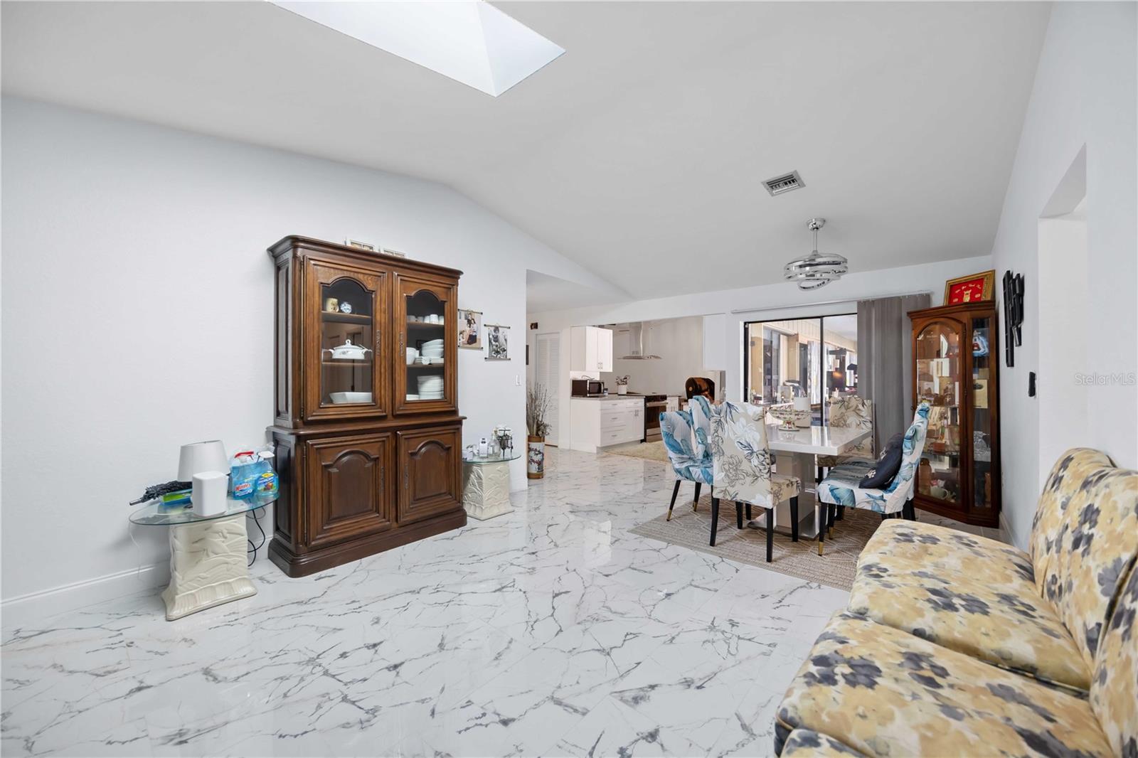 19990 MIDWAY BLVD, PORT CHARLOTTE, FL, 33948