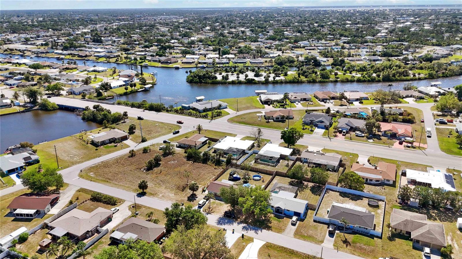 19990 MIDWAY BLVD, PORT CHARLOTTE, FL, 33948