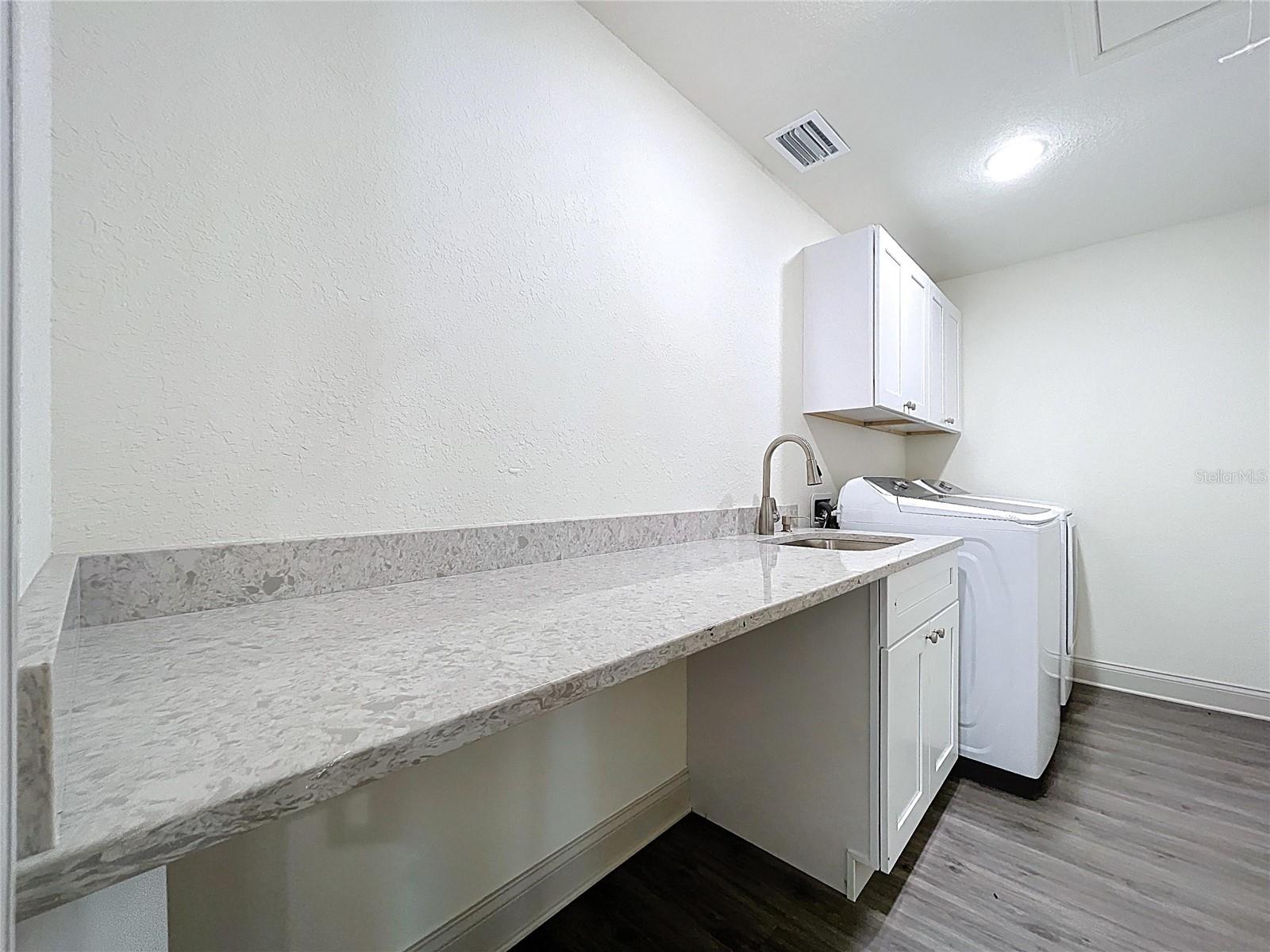 3023 THORNHILL RD, WINTER HAVEN, FL, 33880