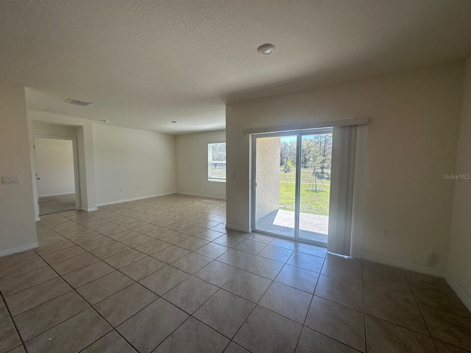 2748 GENTLE RAIN DR, DAVENPORT, FL, 33837
