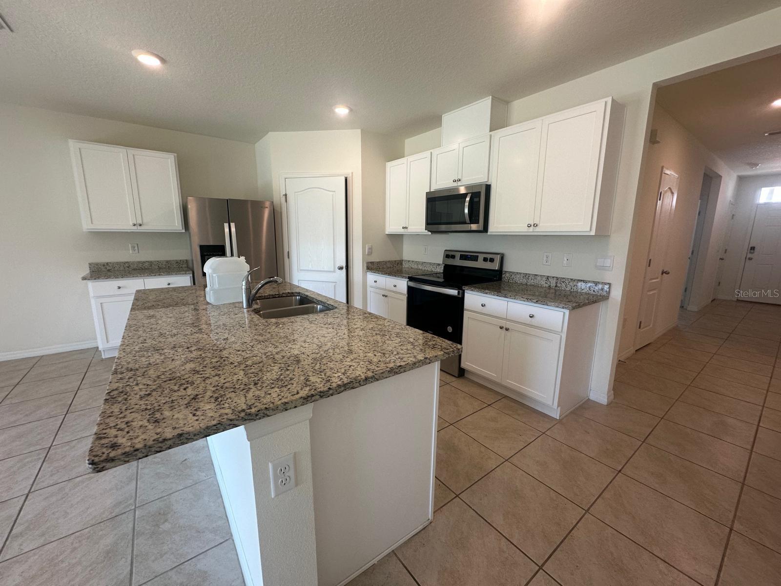 2748 GENTLE RAIN DR, DAVENPORT, FL, 33837
