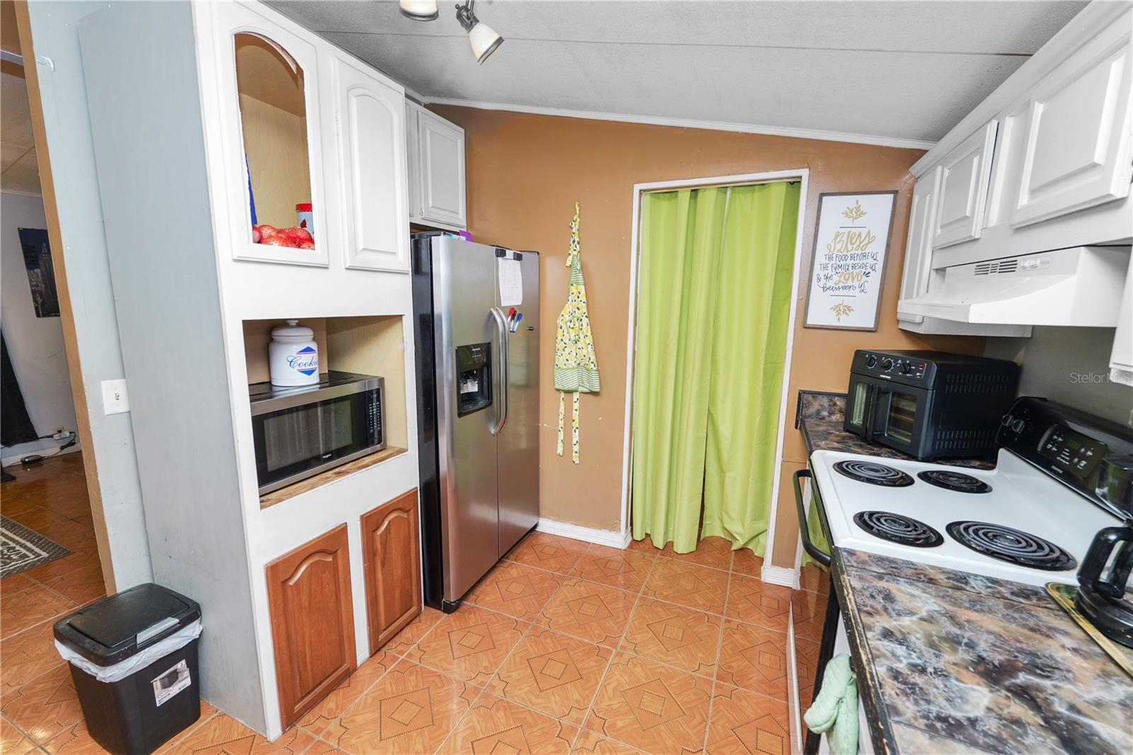 9540 COSTINE MEADOWS DR, LAKELAND, FL, 33809