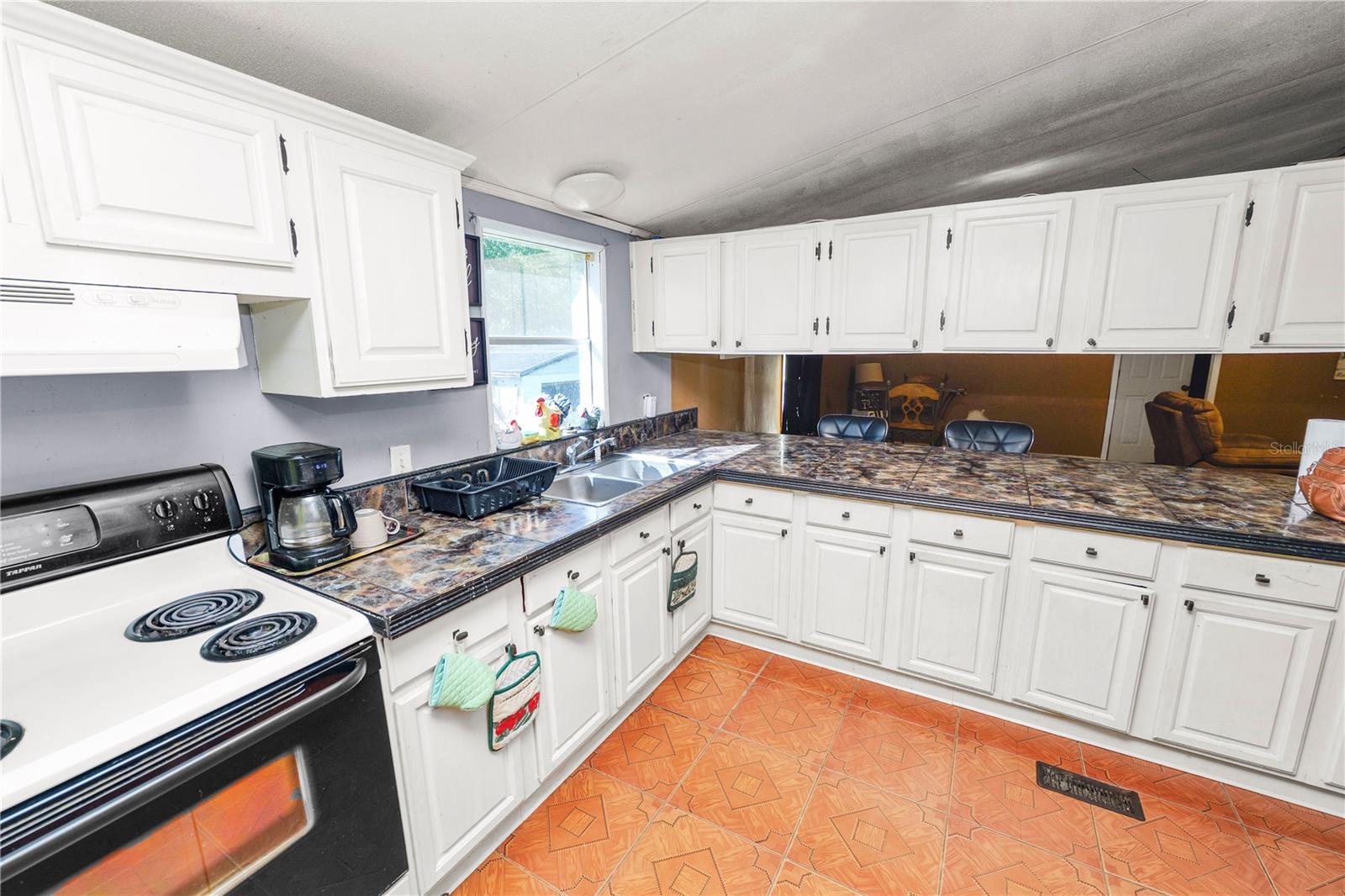 9540 COSTINE MEADOWS DR, LAKELAND, FL, 33809