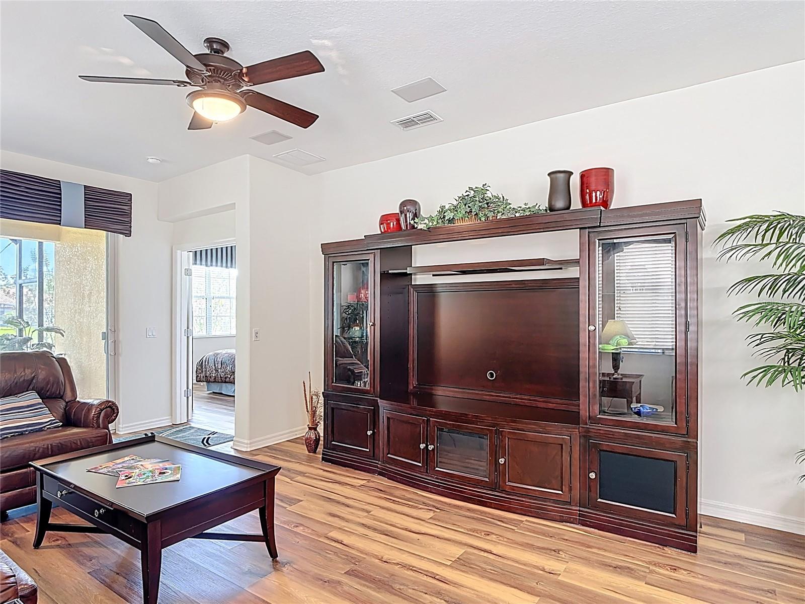 2502 PALM TREE DR, POINCIANA, FL, 34759