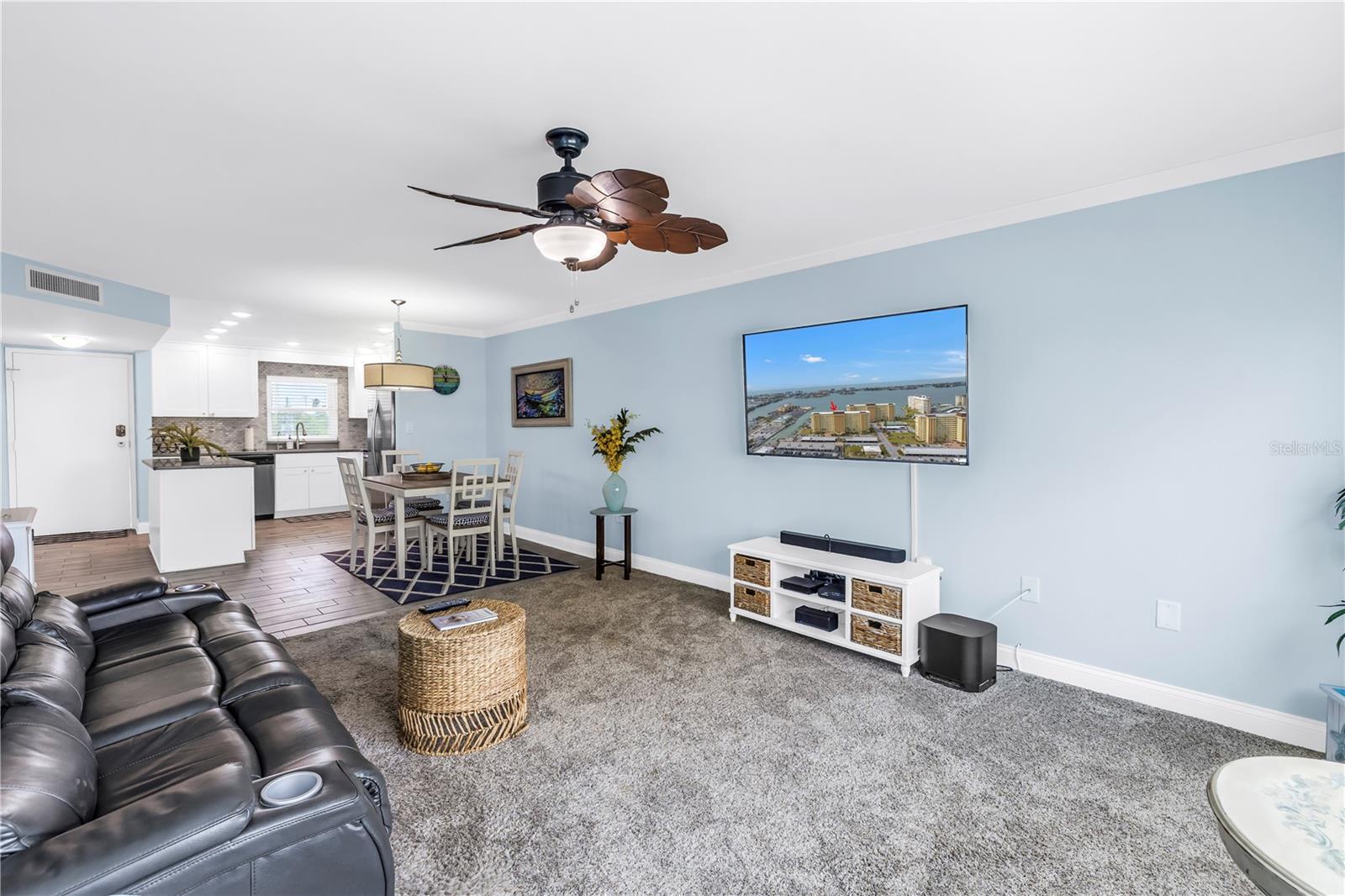 4550 COVE CIR #408, ST PETERSBURG, FL, 33708